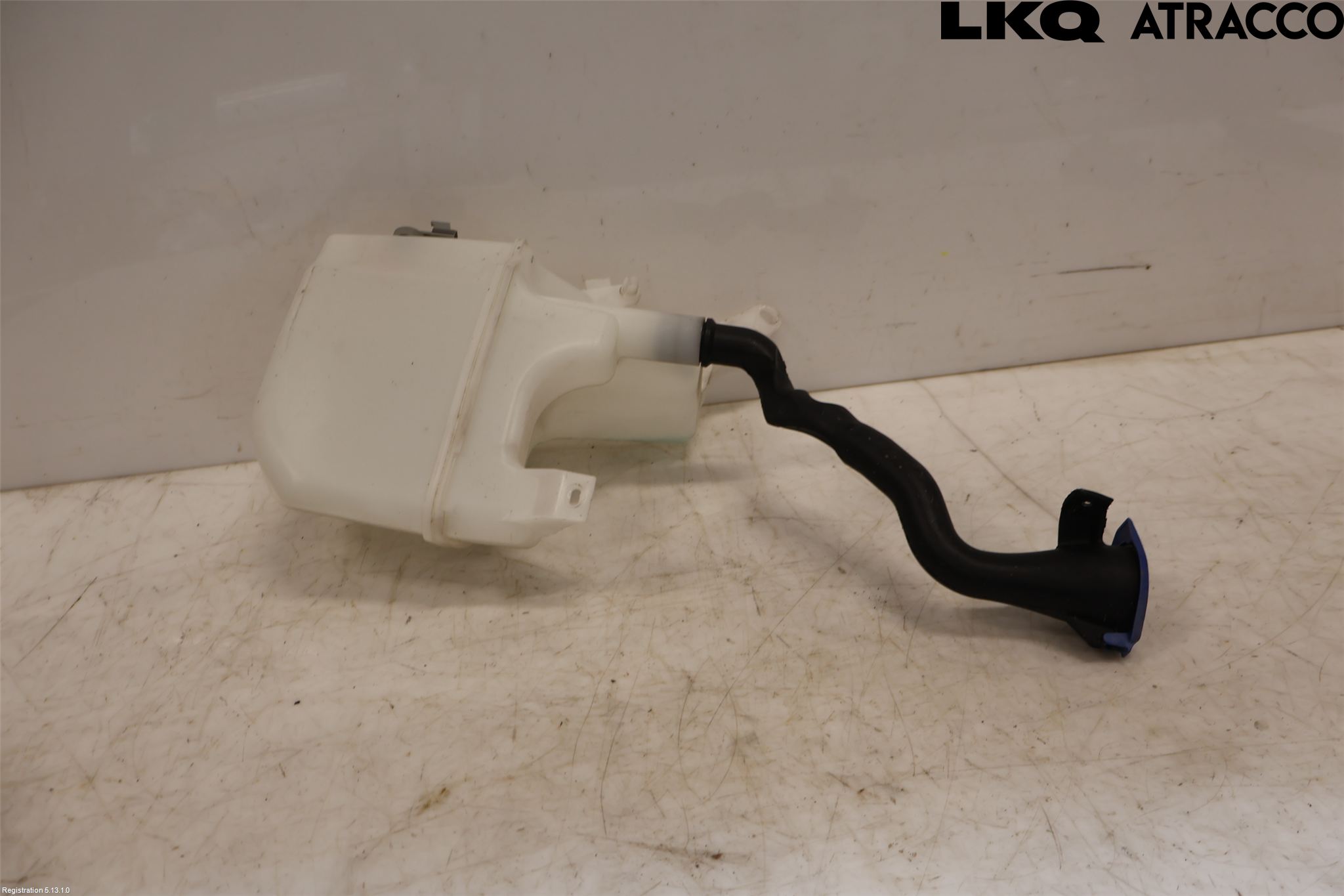Volvo S60 11-13 Spylerbeholder Frontrute-Lykte