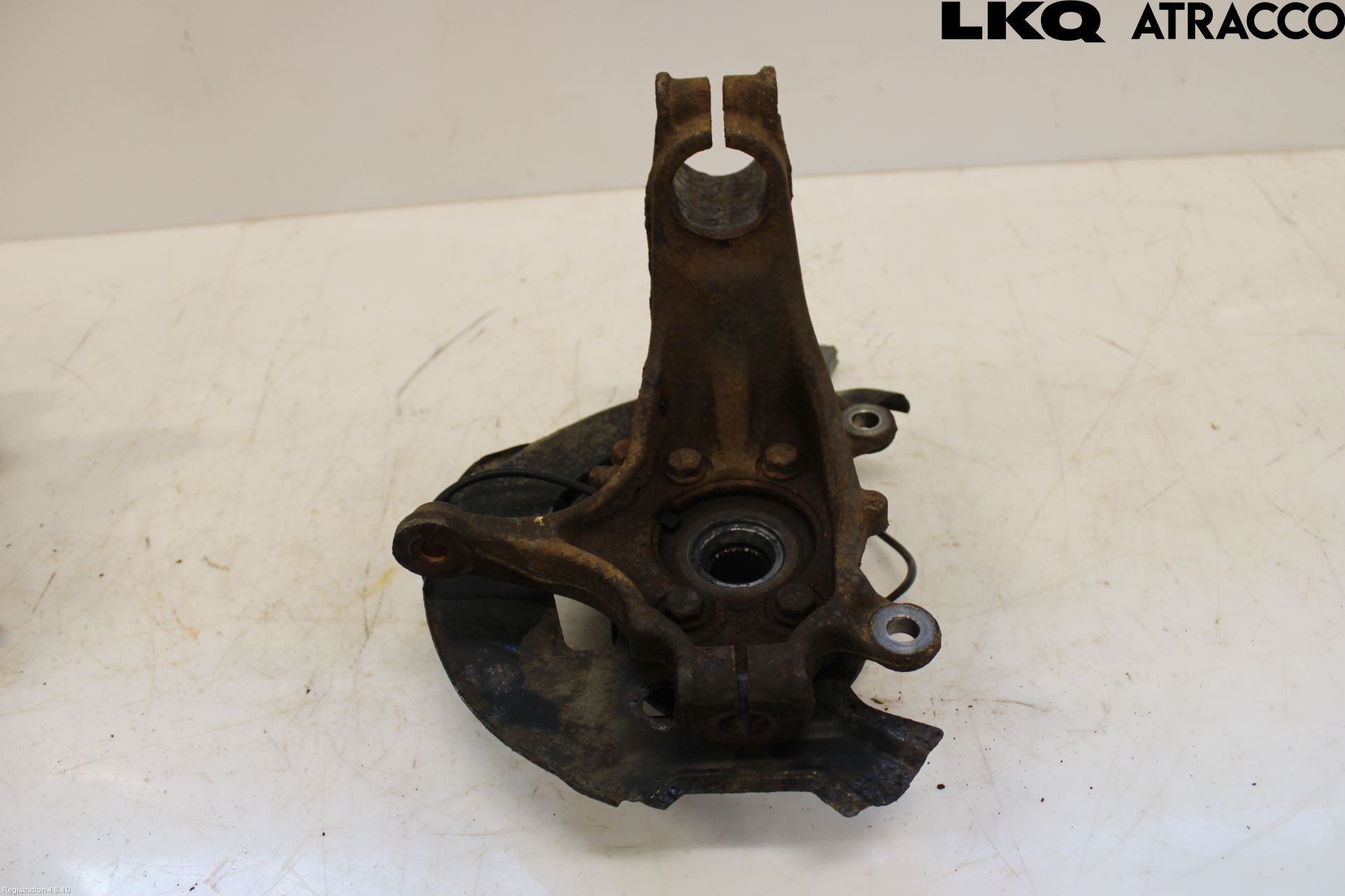 Nissan QASHQAI 14-17 Spindel Vf