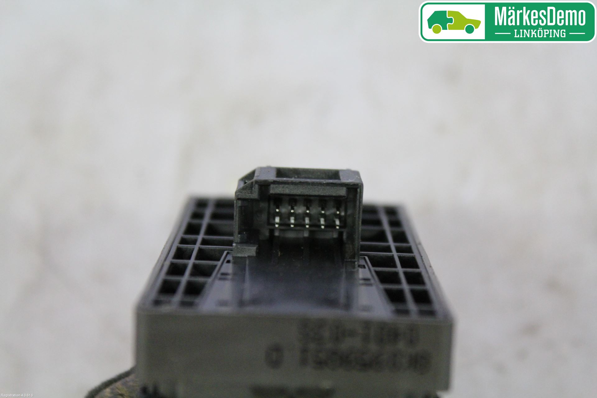Audi A4/S4 08-11 Bryter Vindusheis