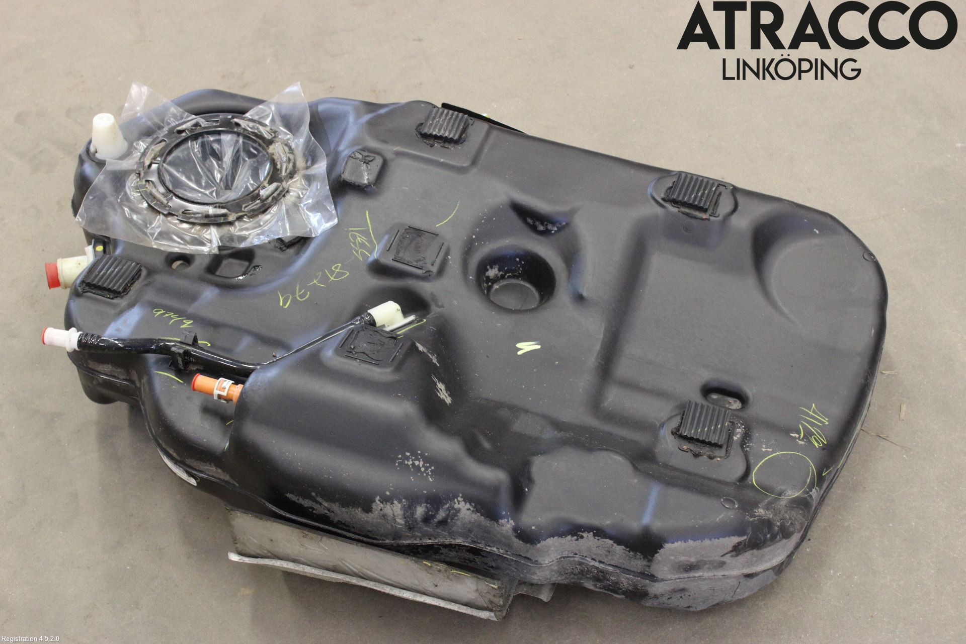 Mazda 3 III 14-19 Drivstofftank