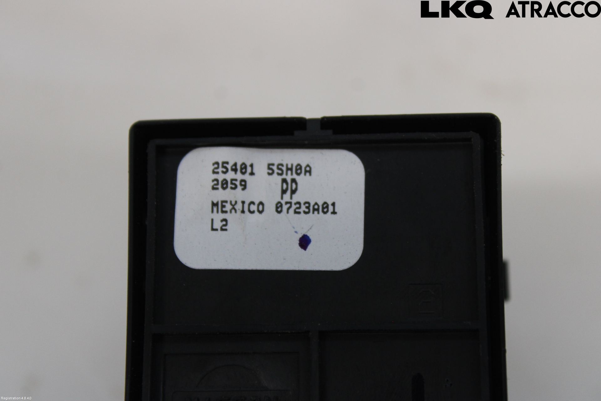 Nissan LEAF 18- Bryter Vindusheis