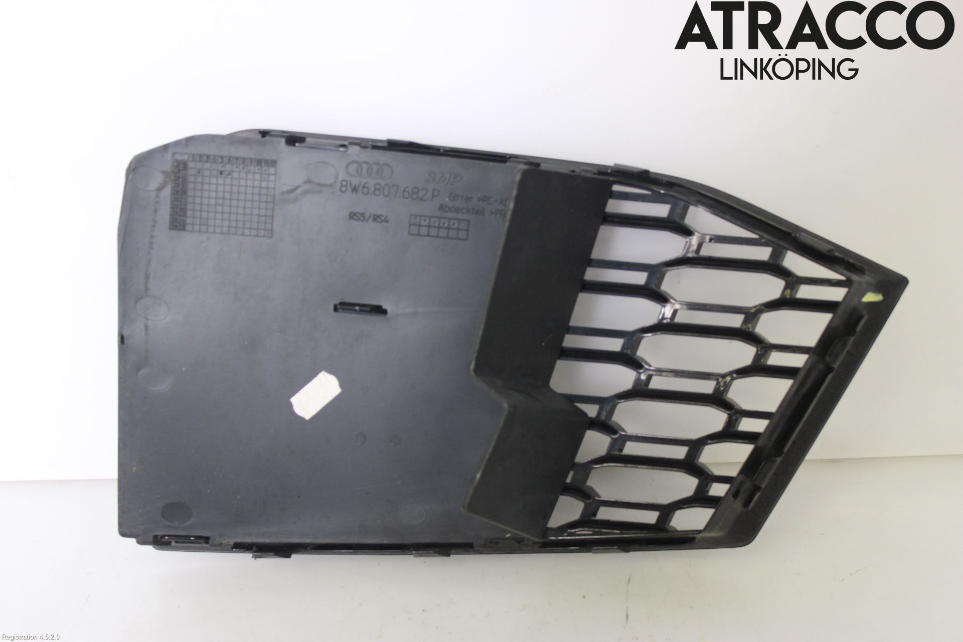 Audi A4/S4 B9 16-19 Grilldel Høyre