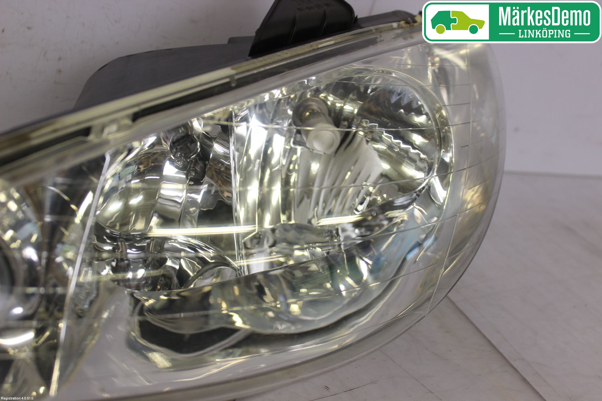 Peugeot 206 98-09 Frontlykt Venstre