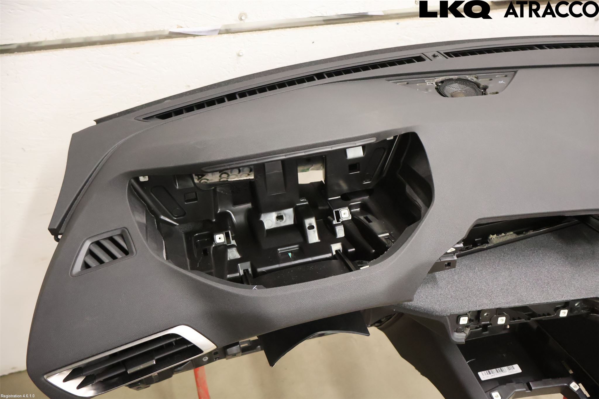 Peugeot 3008 17-24 Dashbord