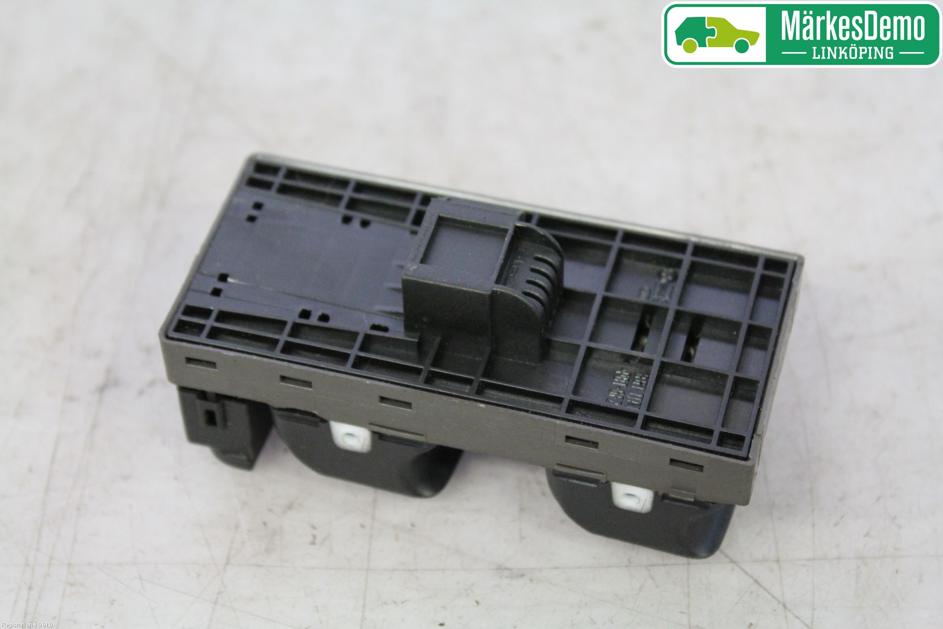 Audi A4/S4 08-11 Bryter Vindusheis
