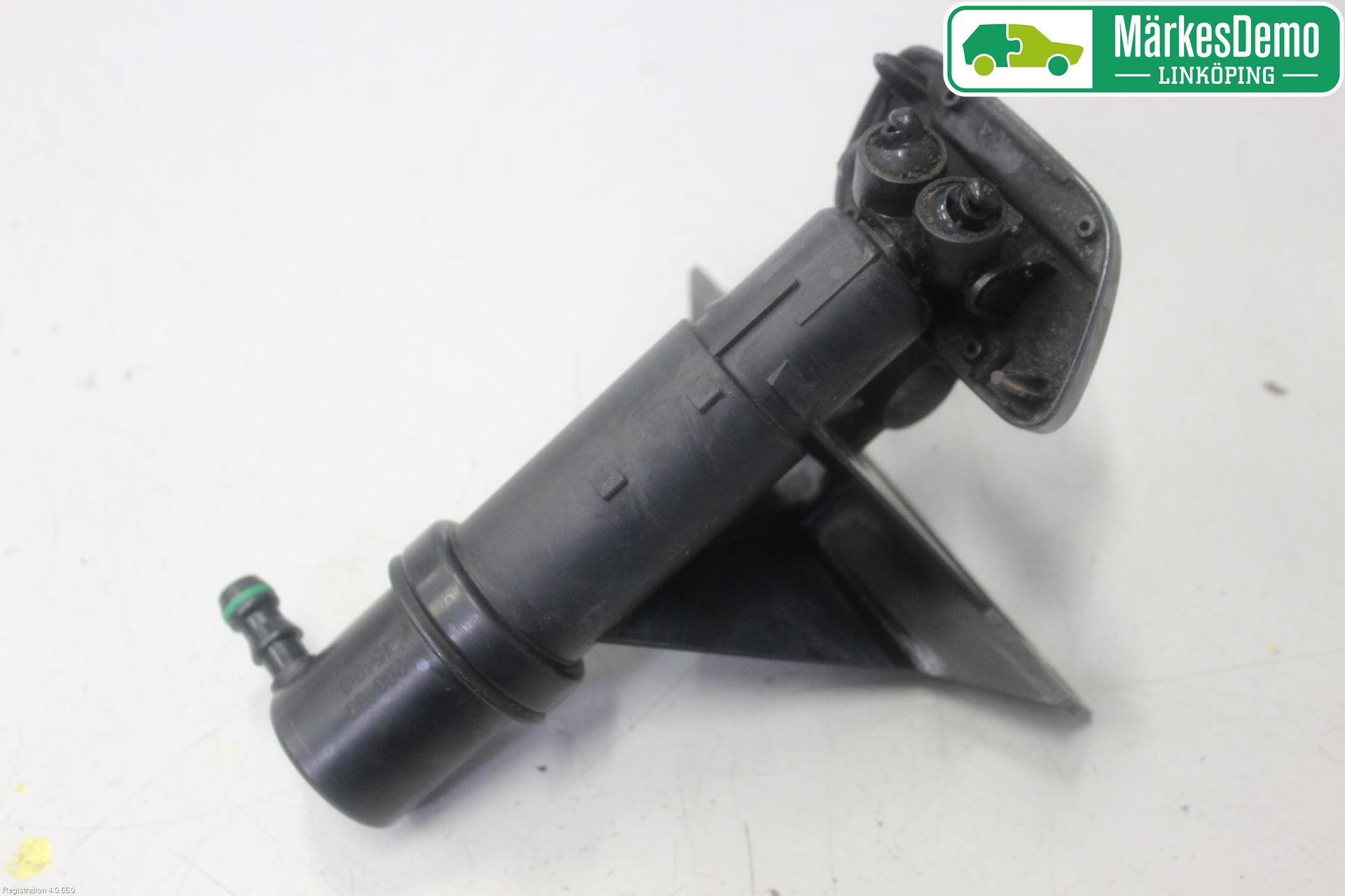 Volkswagen VW TOURAN 03-10 Spylerdyse Frontlykter