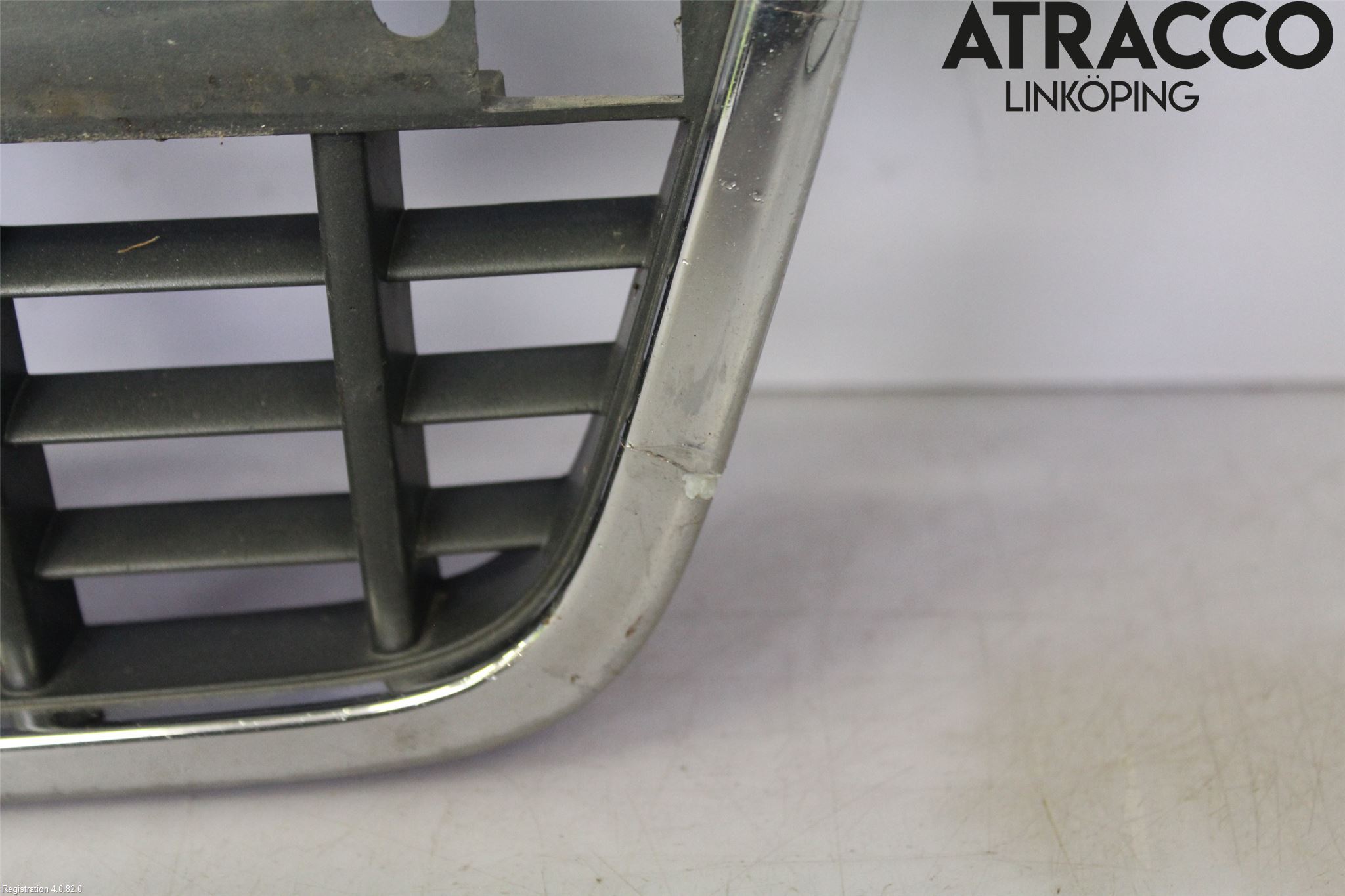 Audi A6/S6     05-11 Grill Komplett