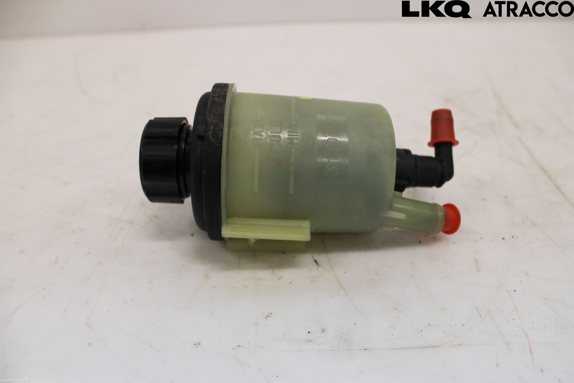Volvo V70 08-13 Servo Oljebeholder