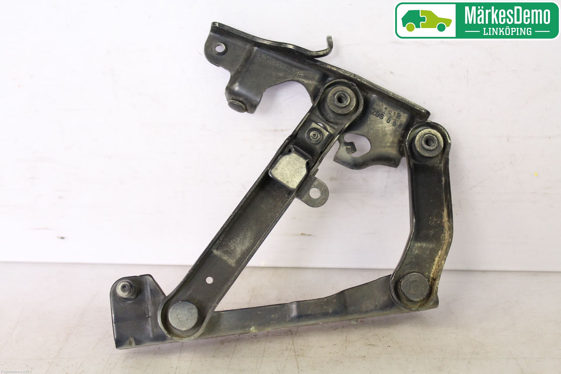 Mercedes-Benz MB E-KLASS (W211) 02-09 Panser Hengsel - Hengsler