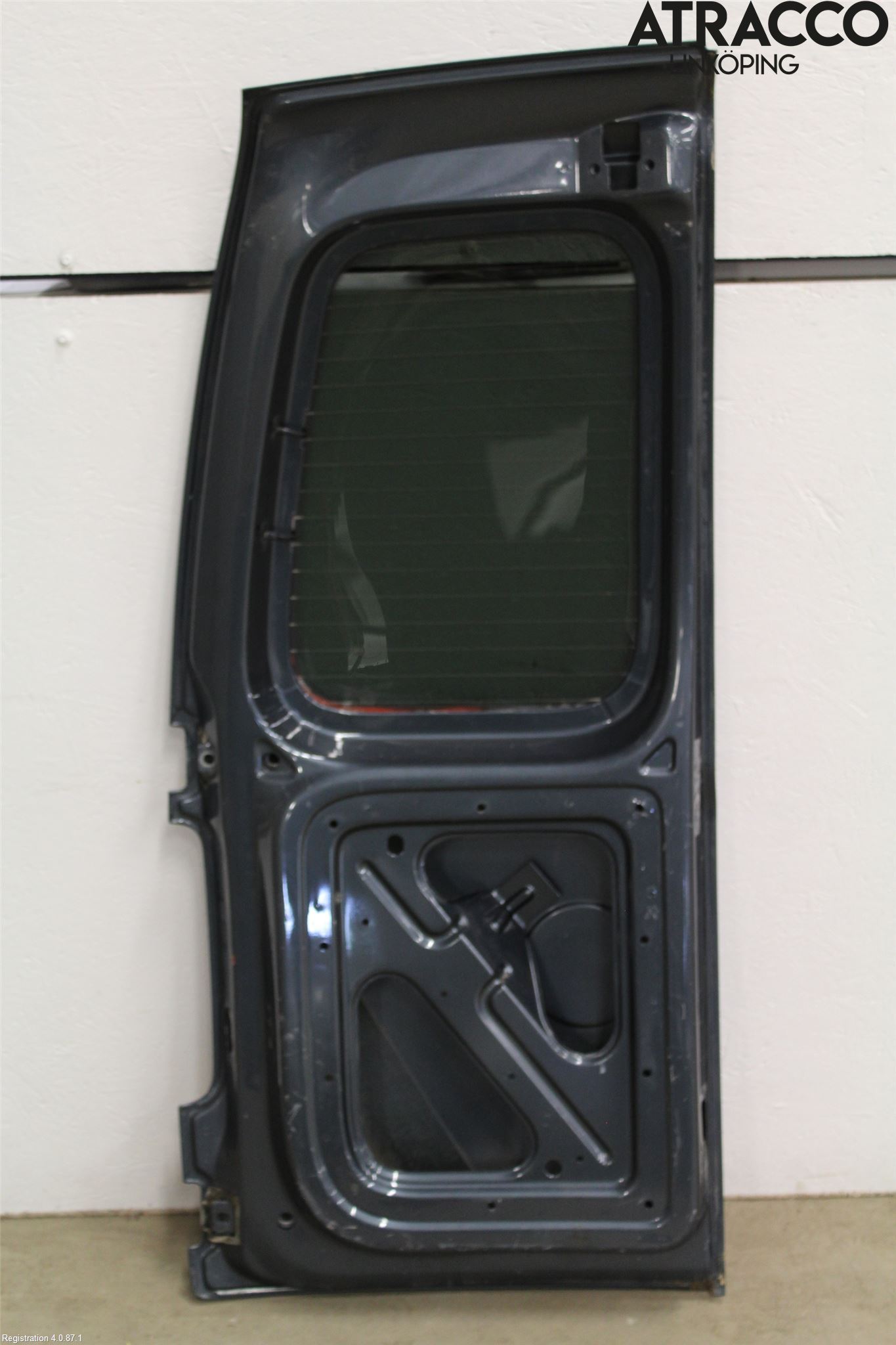 Volkswagen VW CADDY      04-10 Dør Bak Van - Vare Høyre