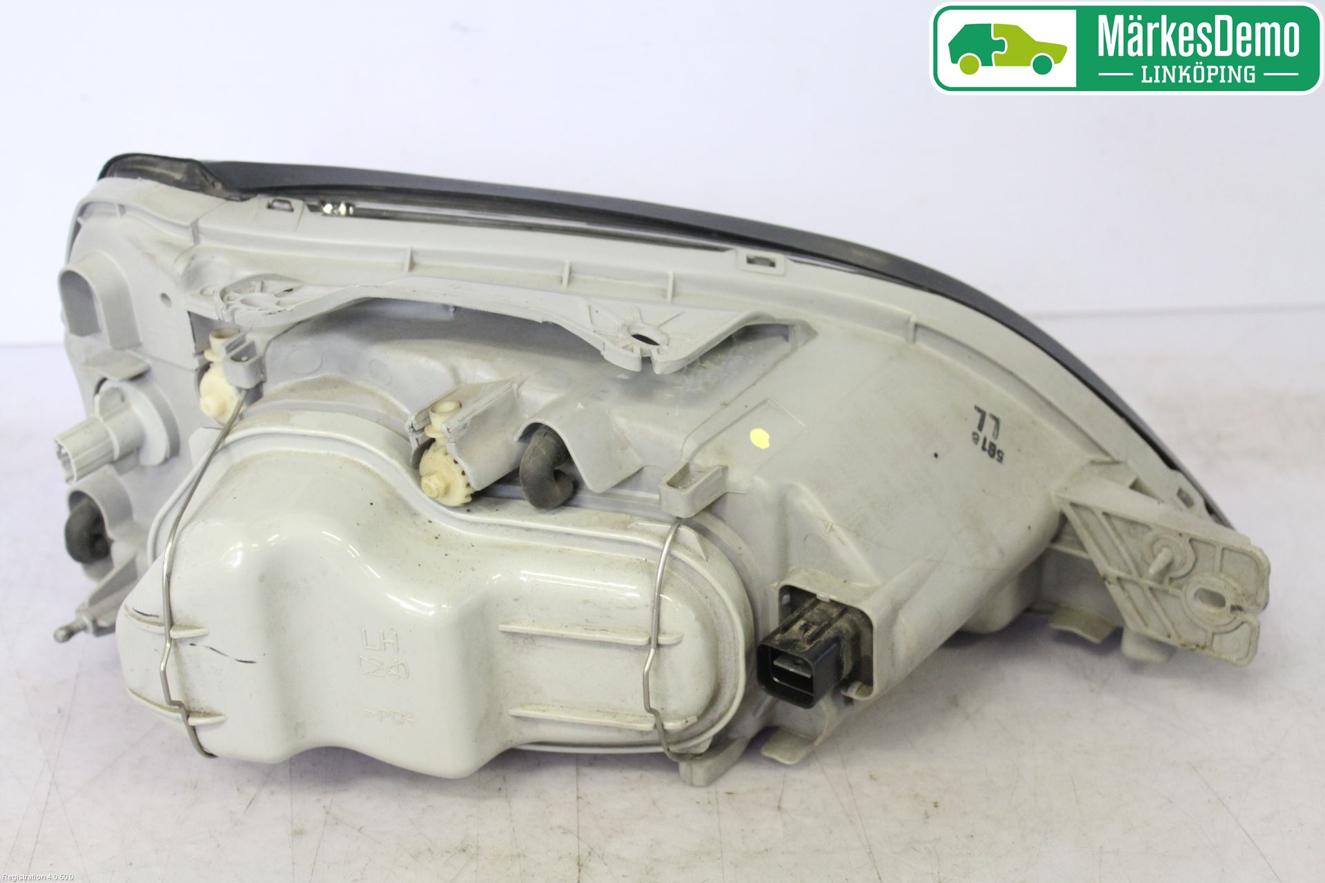 Chevrolet EVANDA Frontlykt Venstre