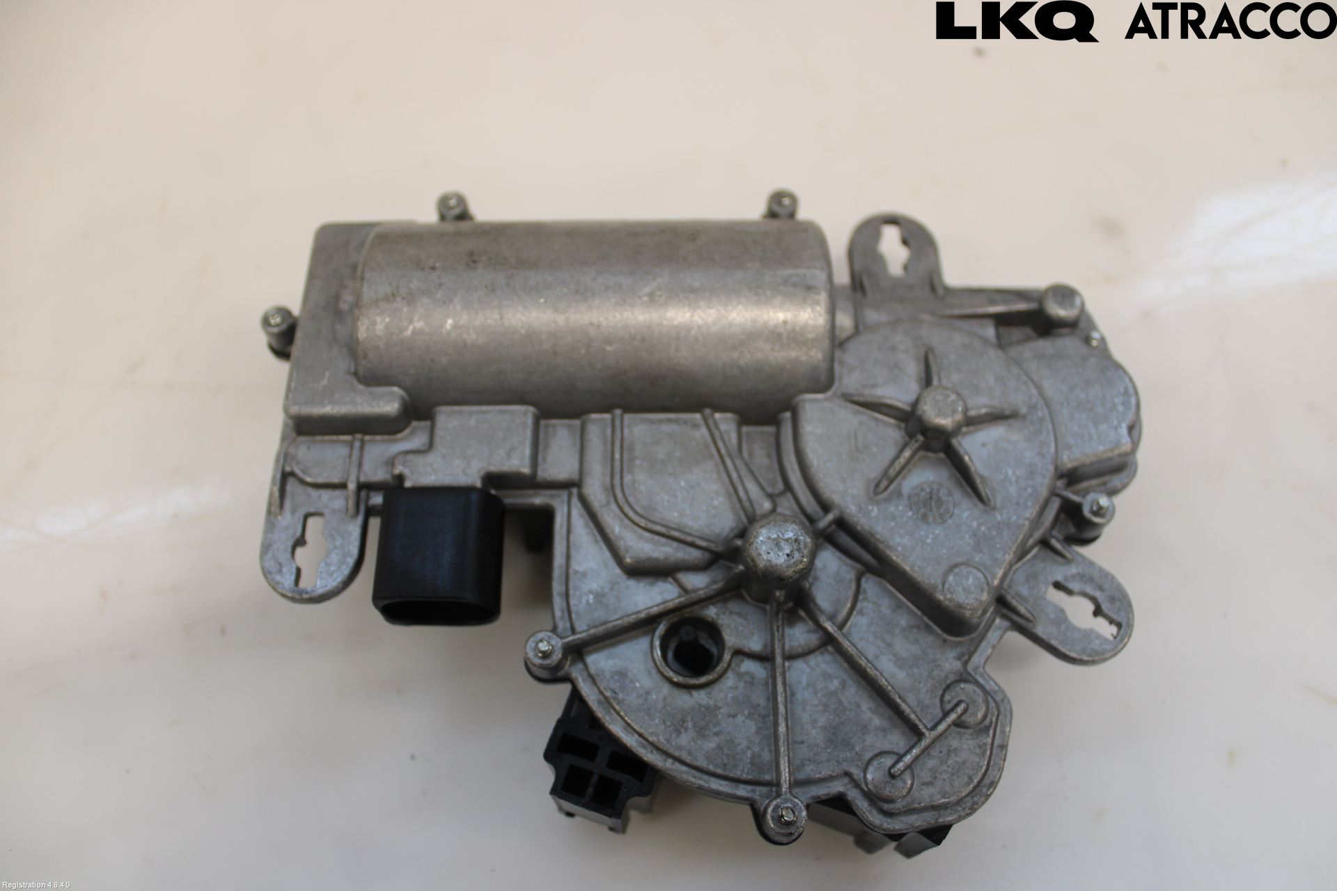 Volkswagen VW PASSAT 15-19 Baklukeåpner Automatisk