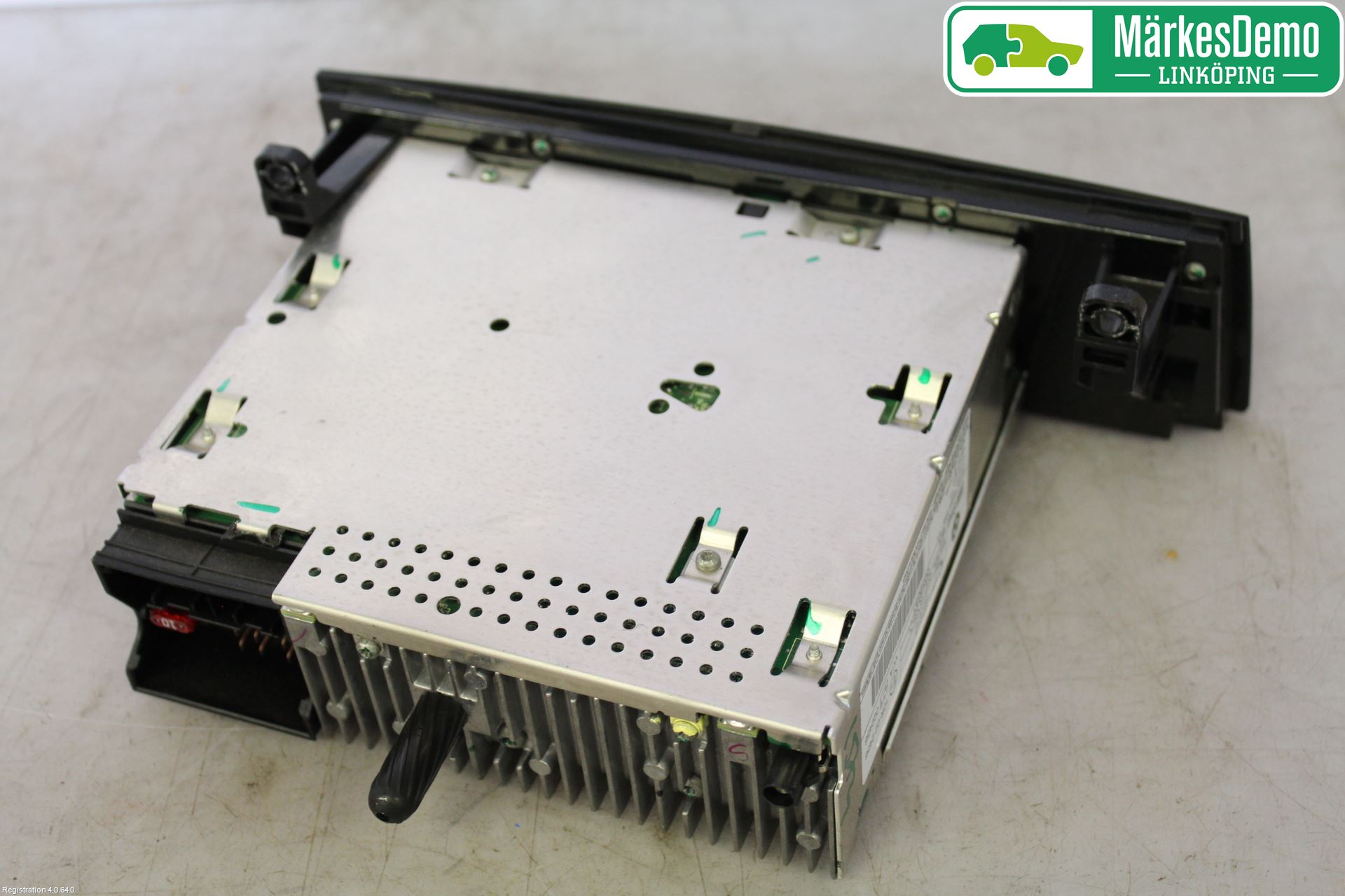 BMW 1 E87/81 5D/3D 03-11 Stereo Radio Med Cd