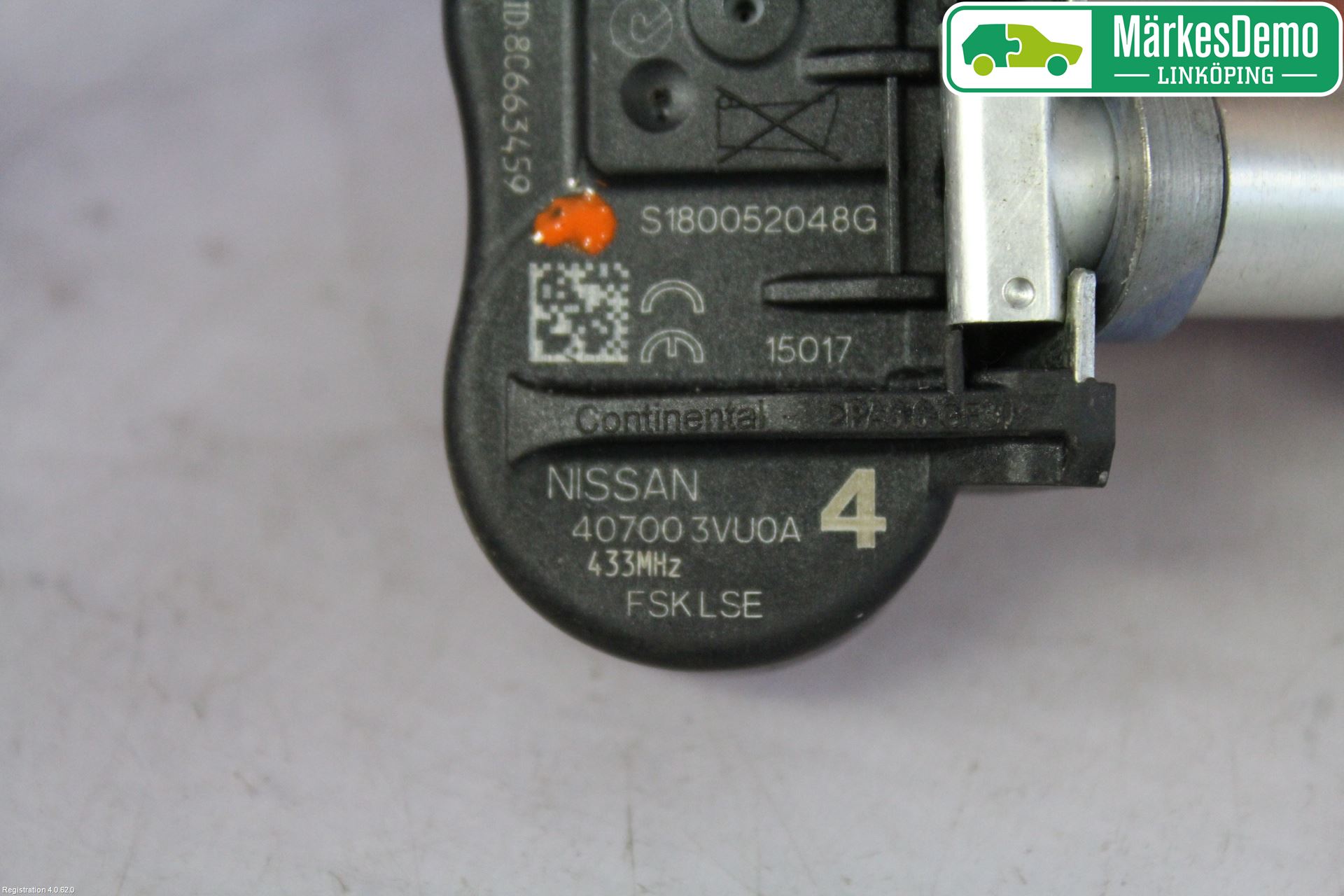 Nissan QASHQAI 14-17 Giver Dekktrykk