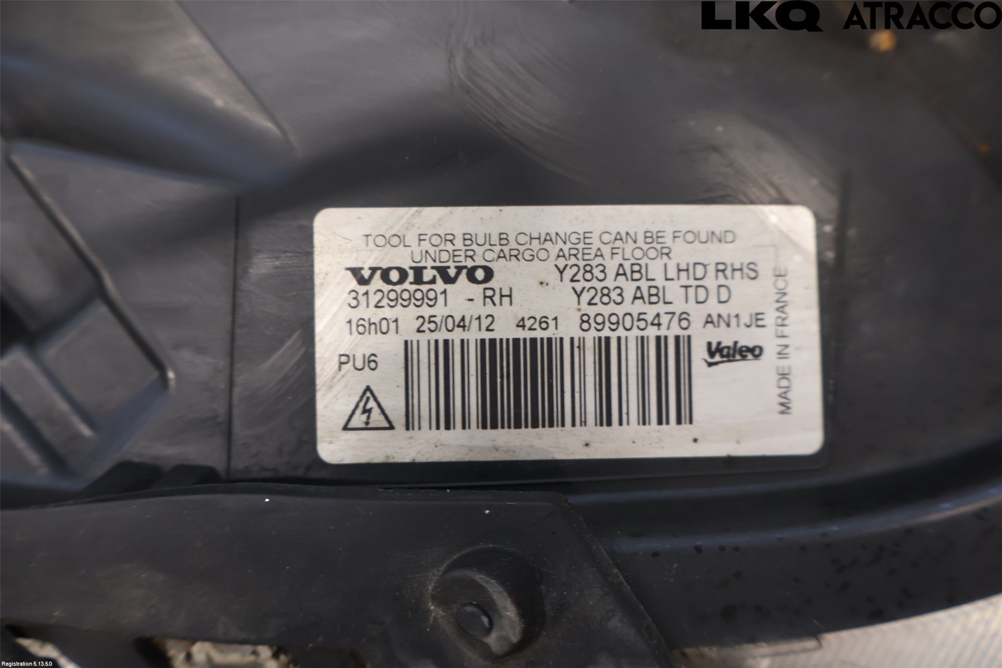 Volvo V60 11-13 Frontlykt Høyre