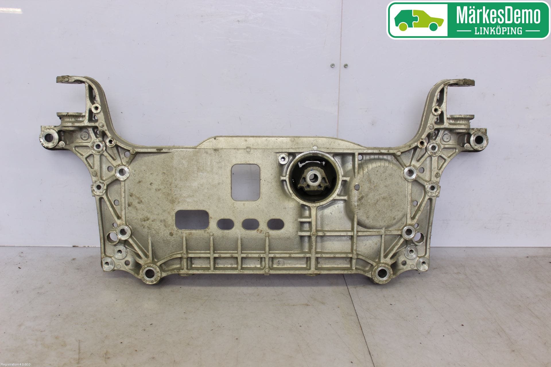 Volkswagen VW PASSAT CC 08-16 Forstillingsbjelke(Tvergående)