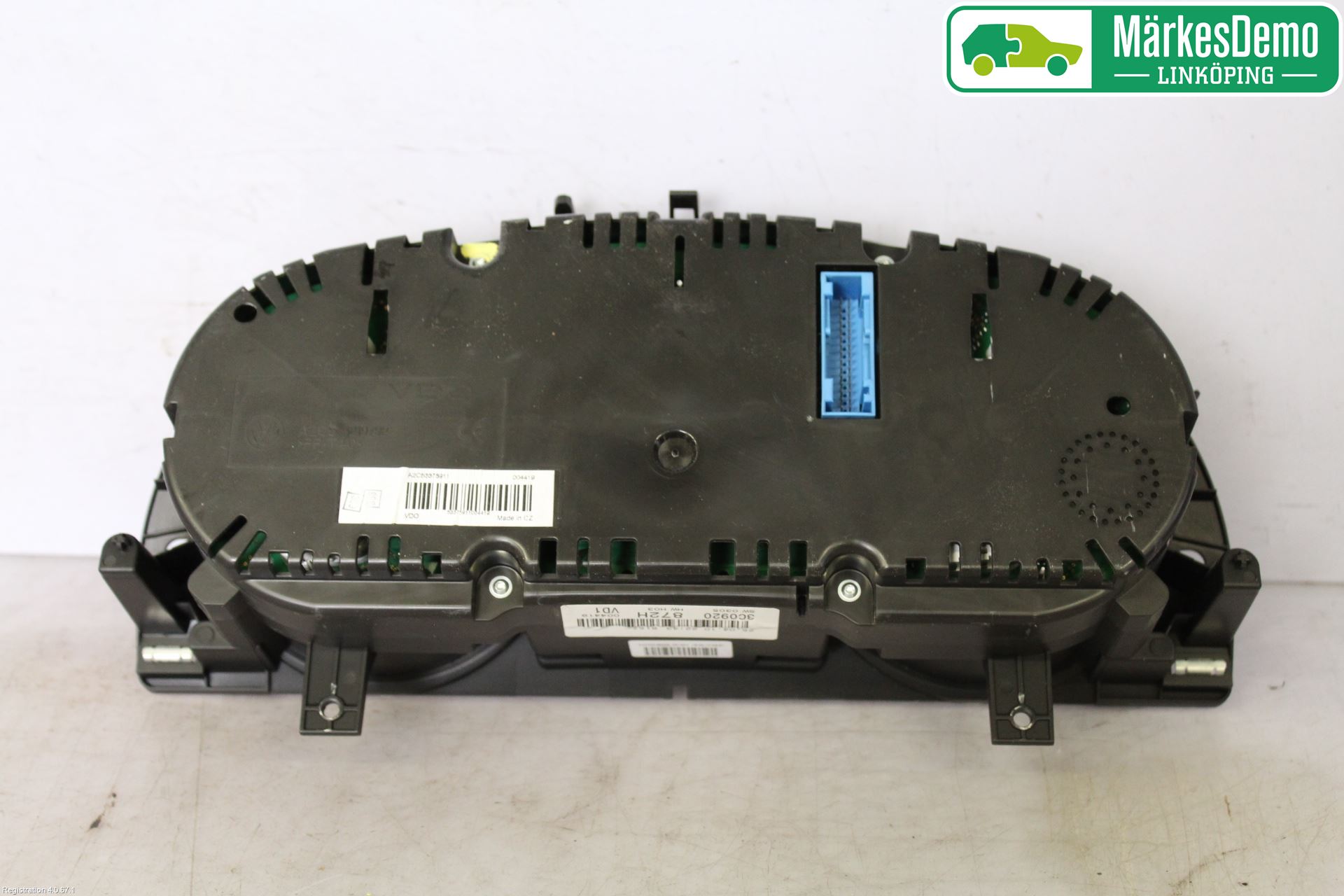 Volkswagen VW PASSAT 05-11 Instr Kombinert