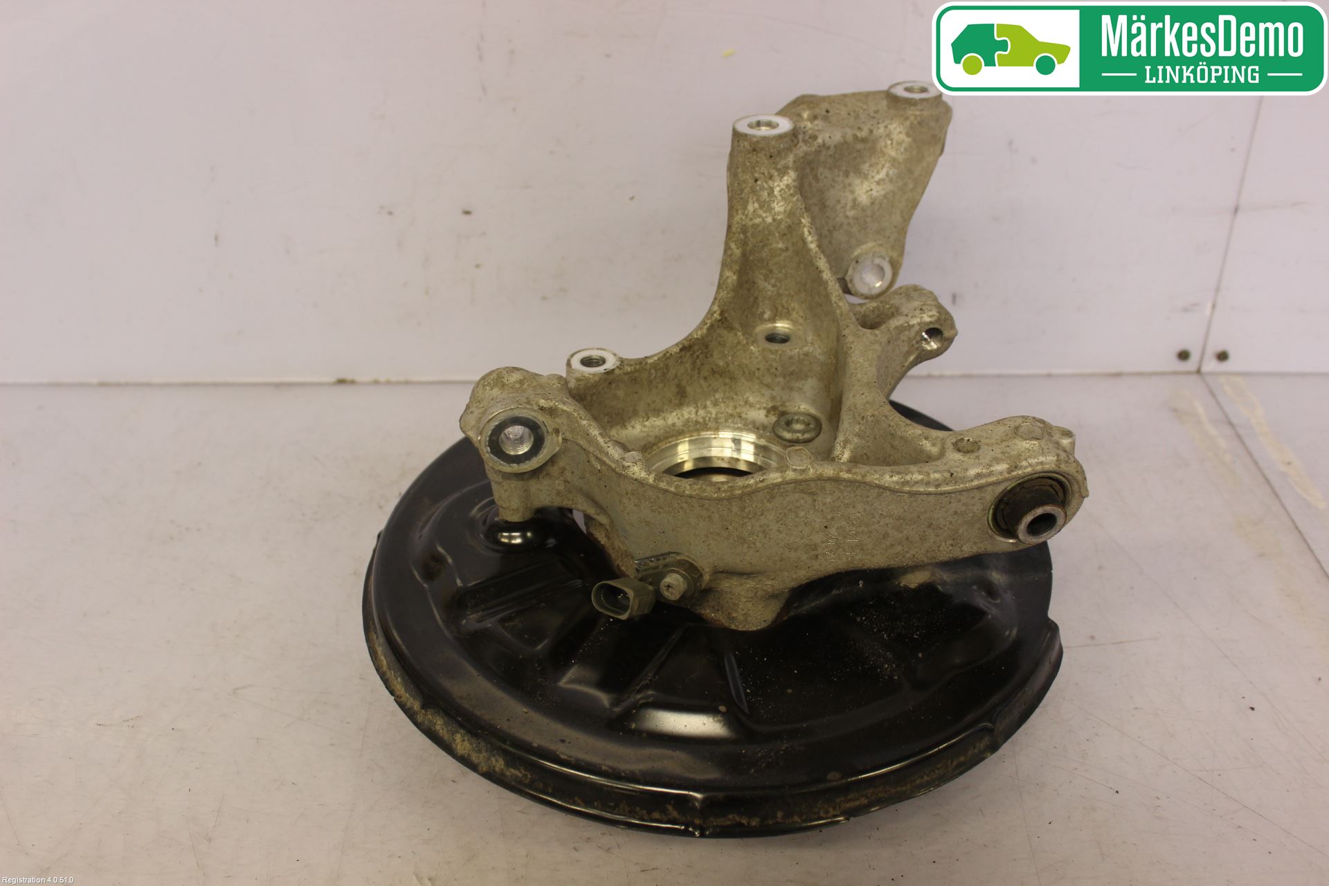 Volkswagen VW PASSAT 15-19 Spindel Vb