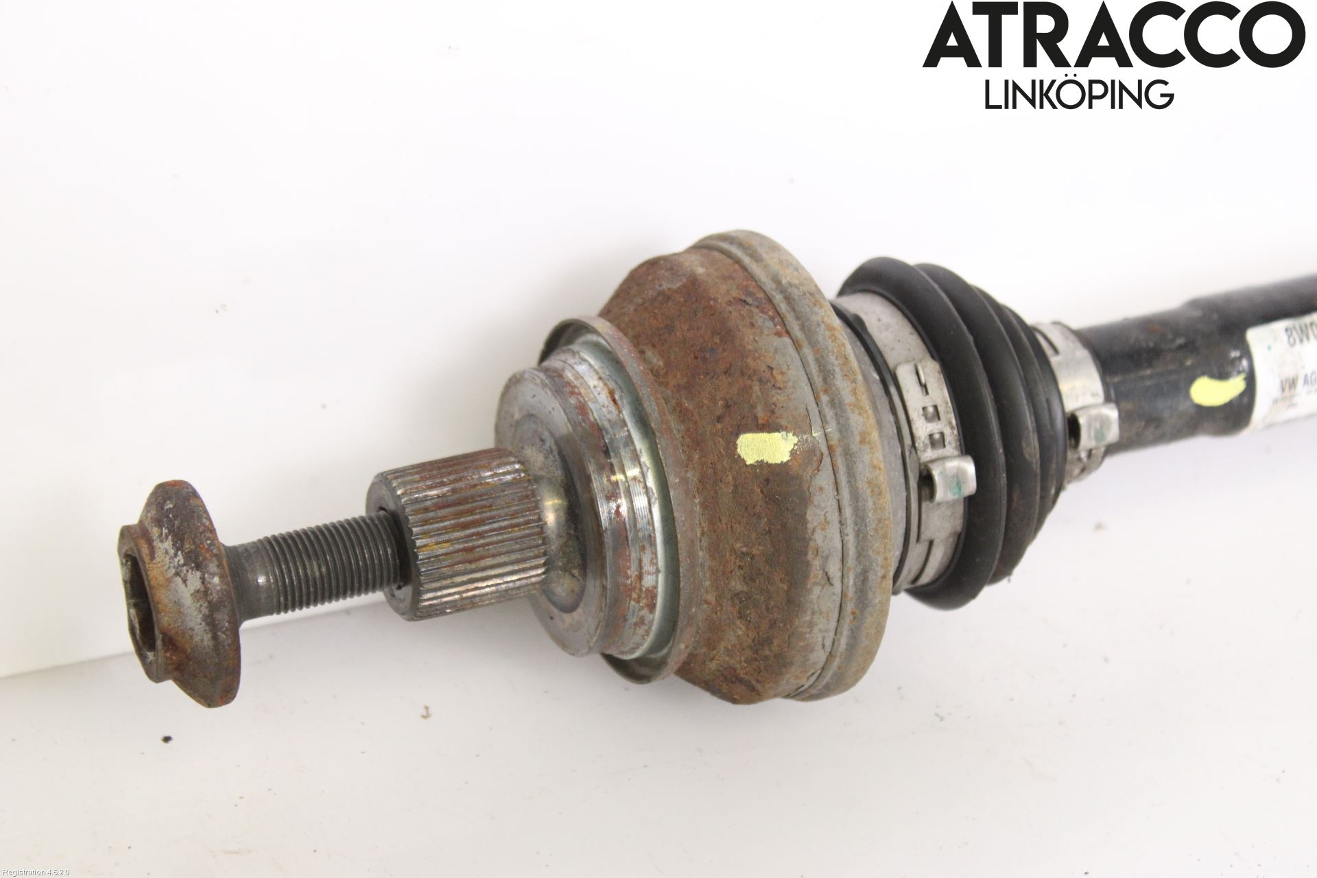 Audi A4/S4 B9 16-19 Drivaksel Bak Kompl Høyre