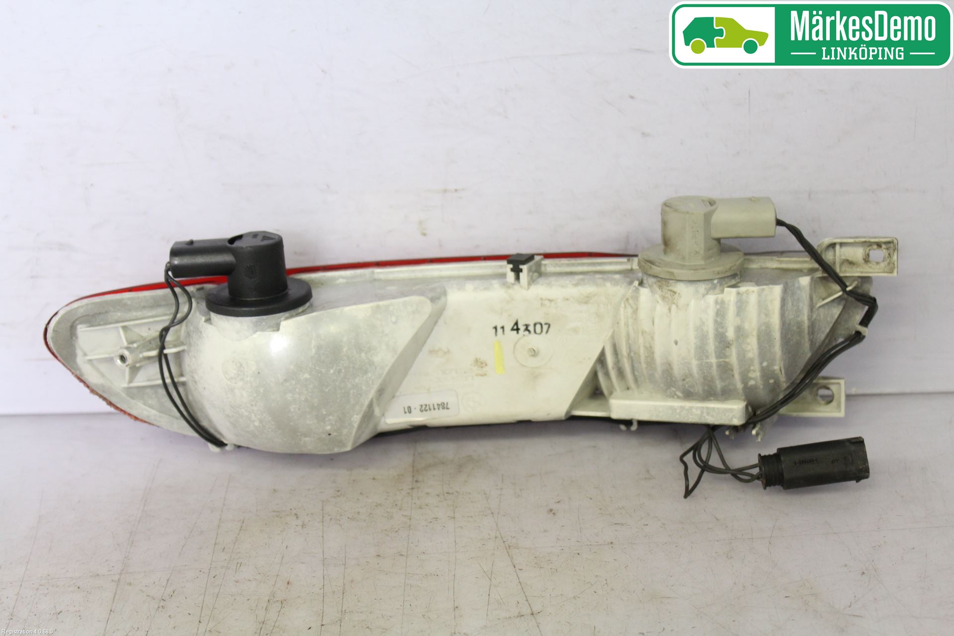 BMW 6 E63/64    02-10 Baklykt Venstre