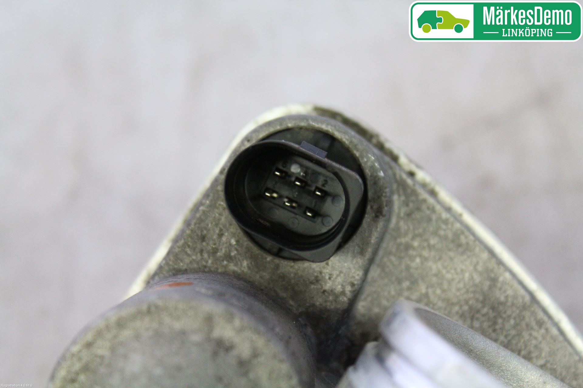 BMW 3 E90/91 SED/TOU 05-12 Inns Spjeldhus