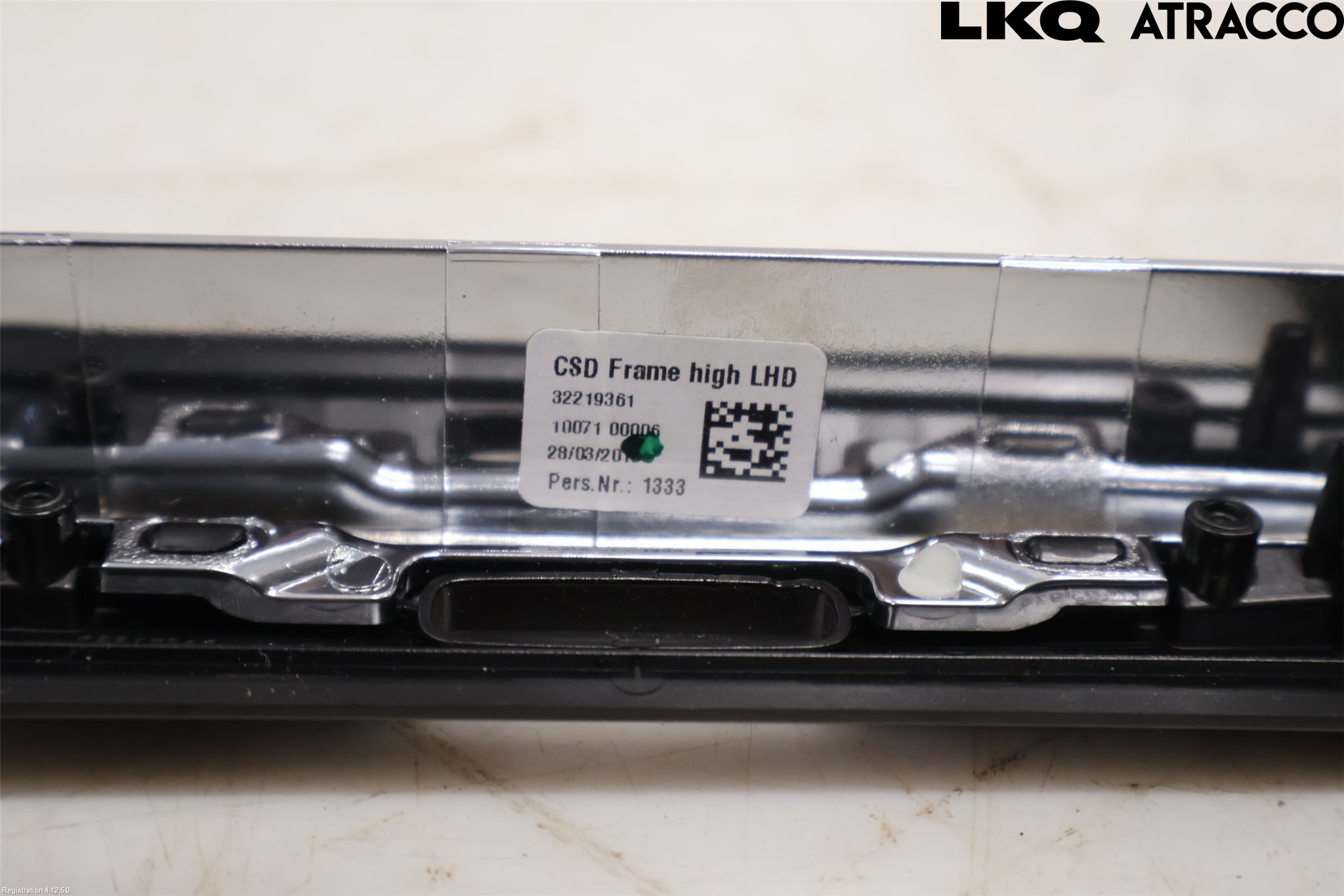 Volvo V90 17->> Innr Dekor Instrbord