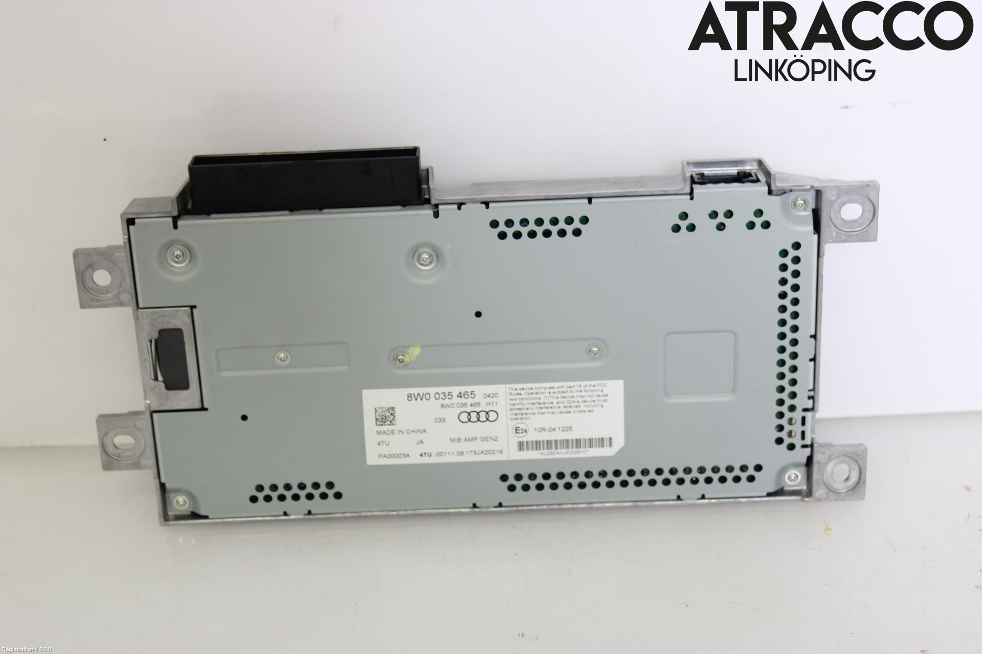 Audi A4/S4 B9 16-19 Stereo Forsterker