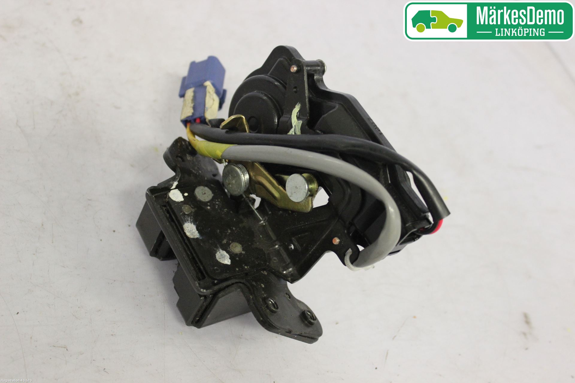 Toyota COROLLA VERSO 04-07 Bakluke-Lokk Låsekasse