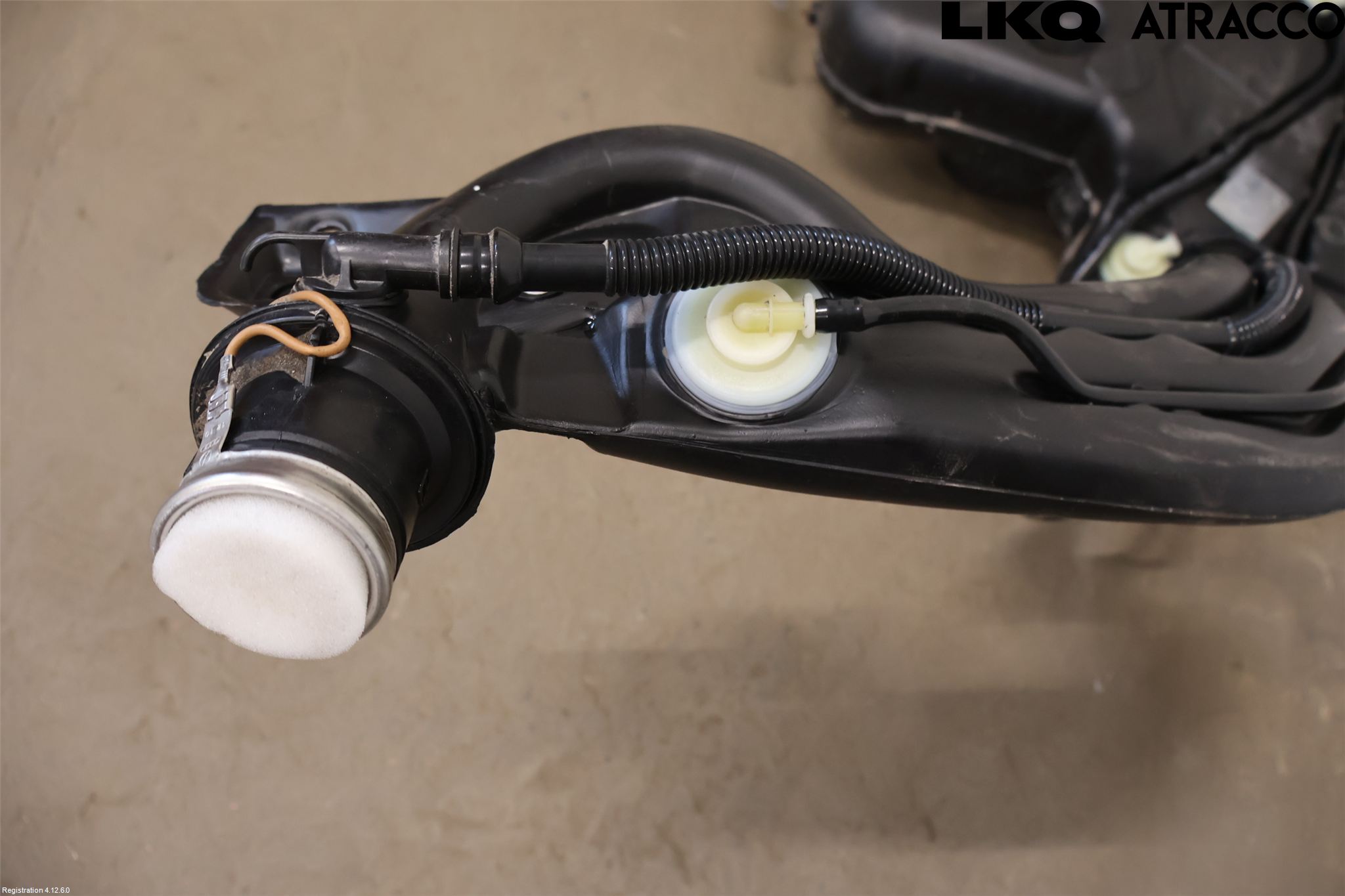 Volkswagen VW GOLF VI 09-13 Drivstofftank
