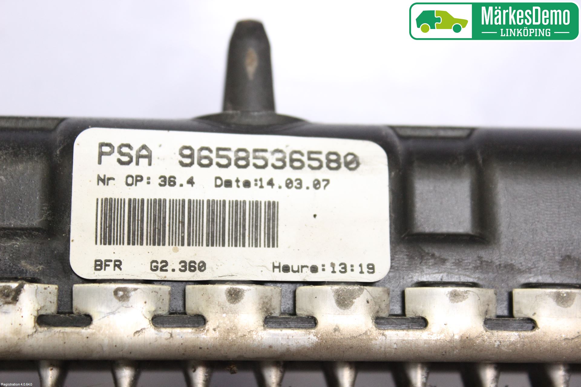 Citroen C4 I   05-10 Radiator Manuell