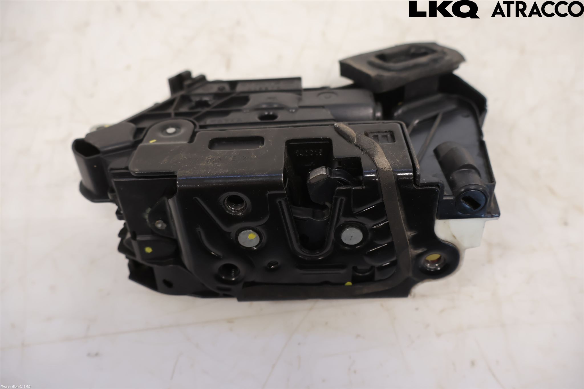 Volkswagen VW PASSAT 15-19 Dørlås - Låsekasse