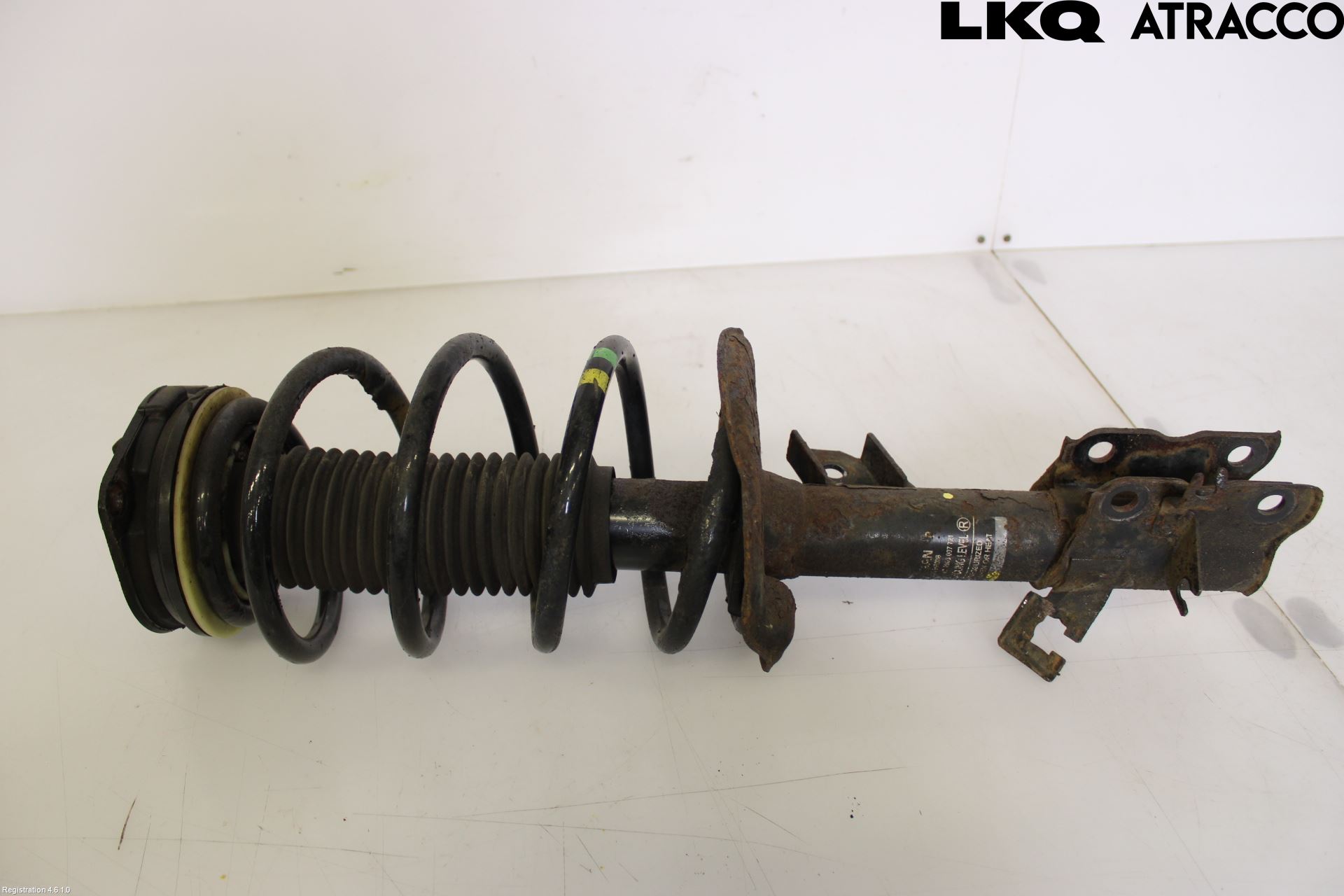 Nissan QASHQAI 10-14 Fjærbein Foran Venstre