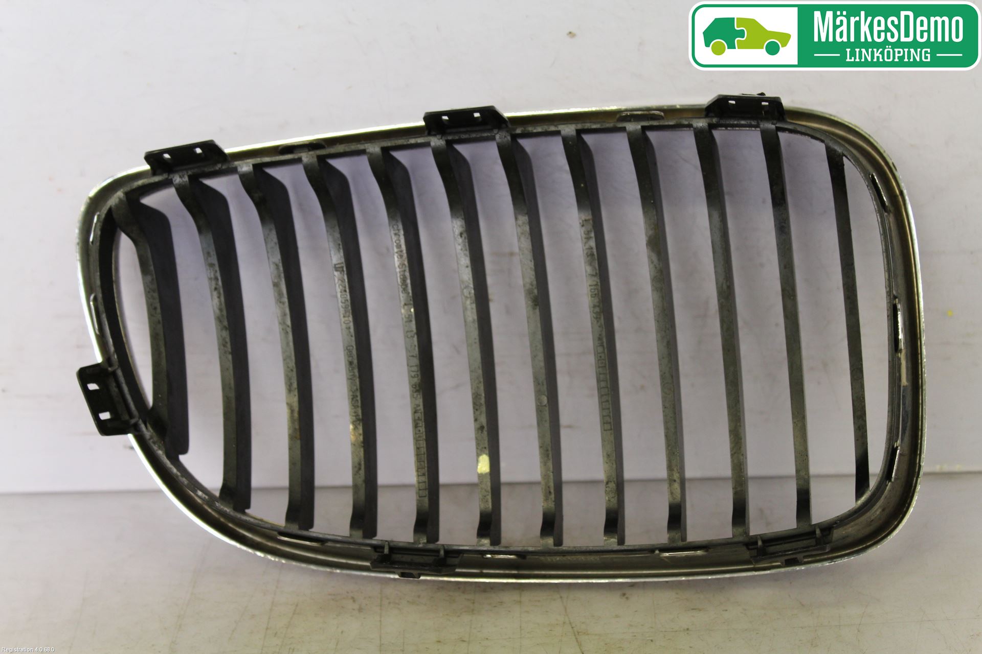 BMW 1 E87/81 5D/3D 03-11 Grilldel Venstre