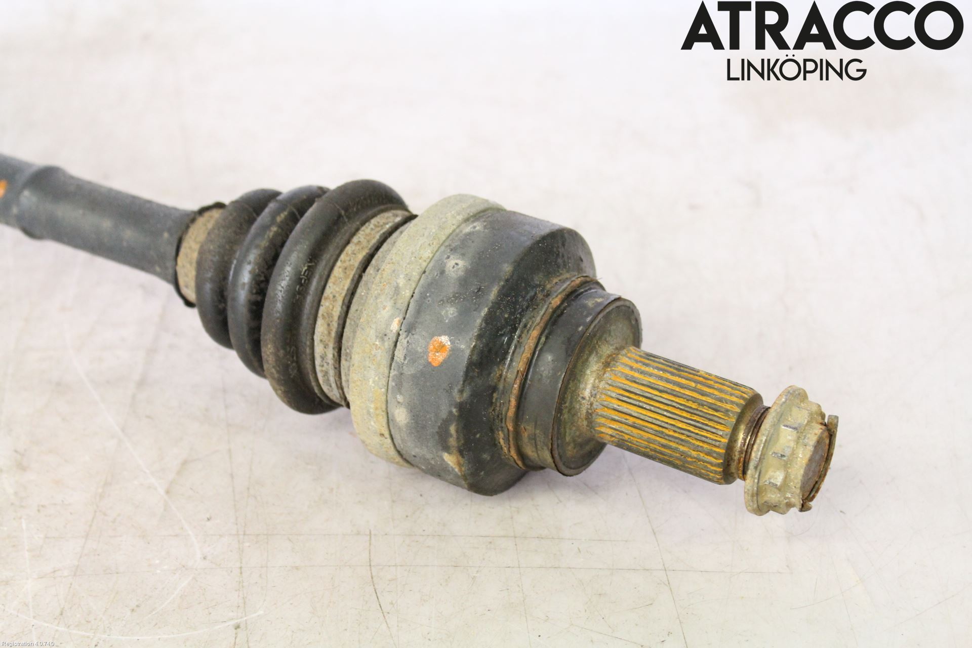 BMW 3 F30/F31/F80 12-19 Drivaksel Bak Kompl Venstre