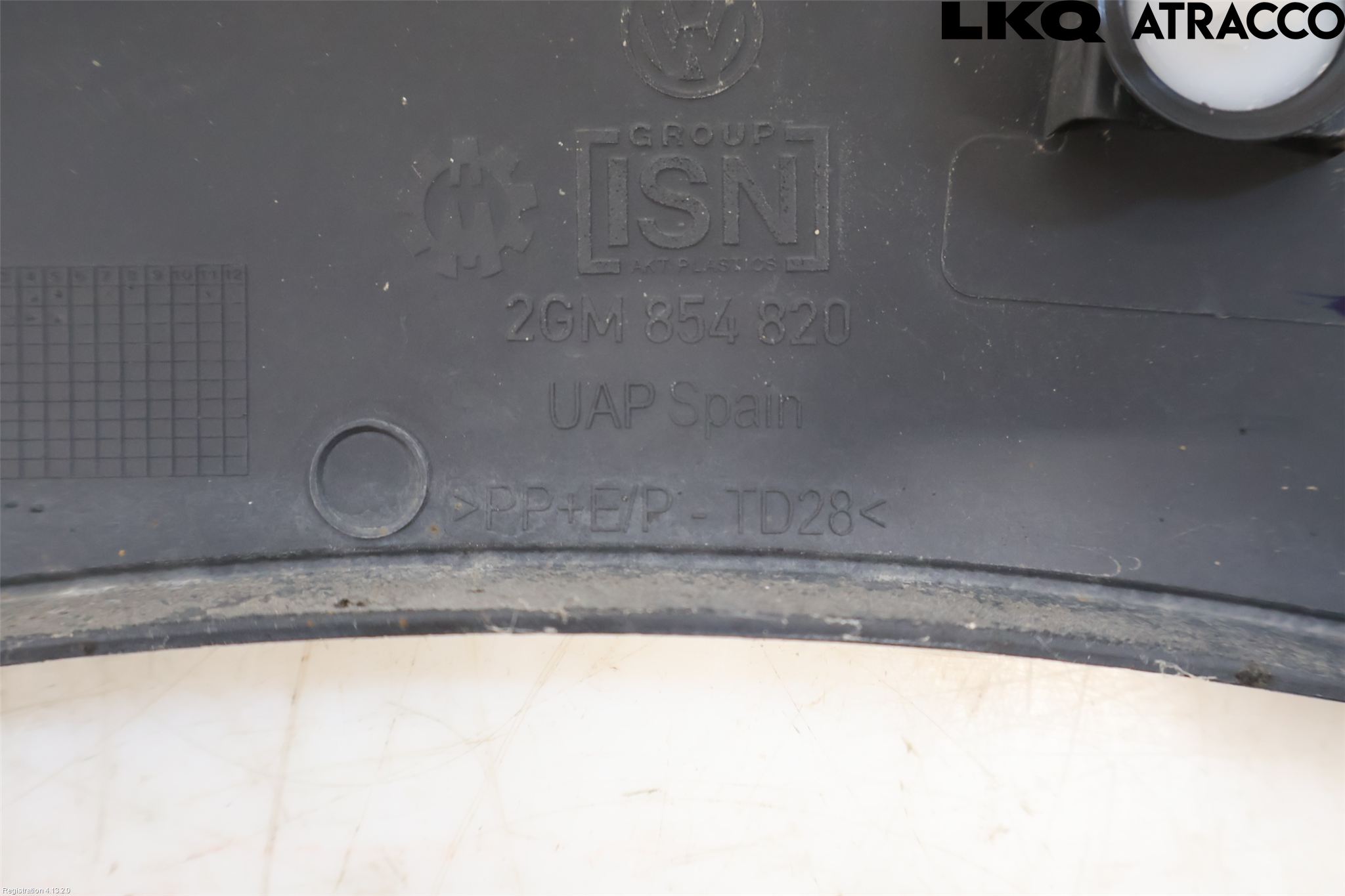 Volkswagen VW T-CROSS 19- Skjerm Bredder