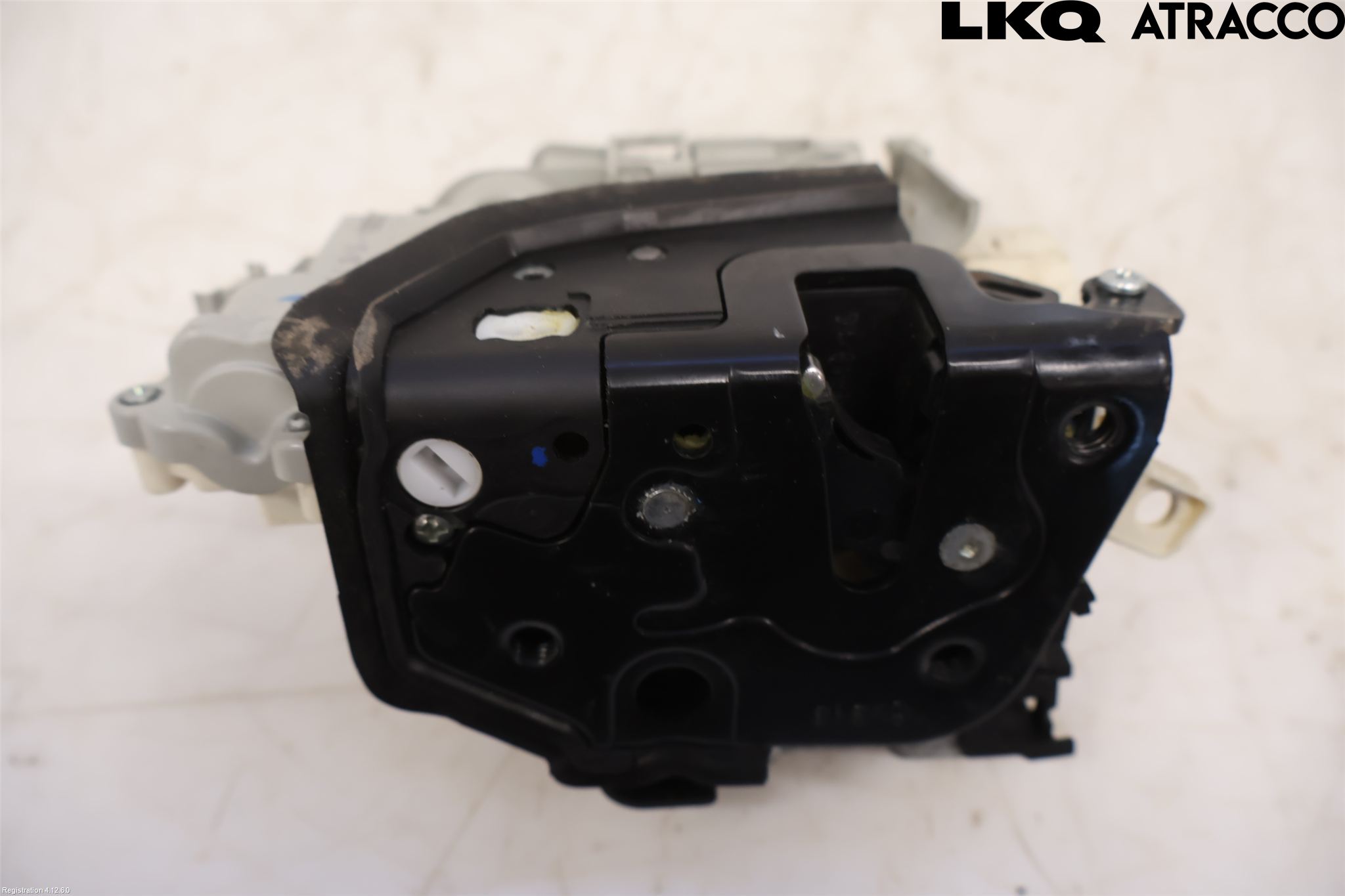 Audi A4/S4 B9 16-19 Dørlås - Låsekasse