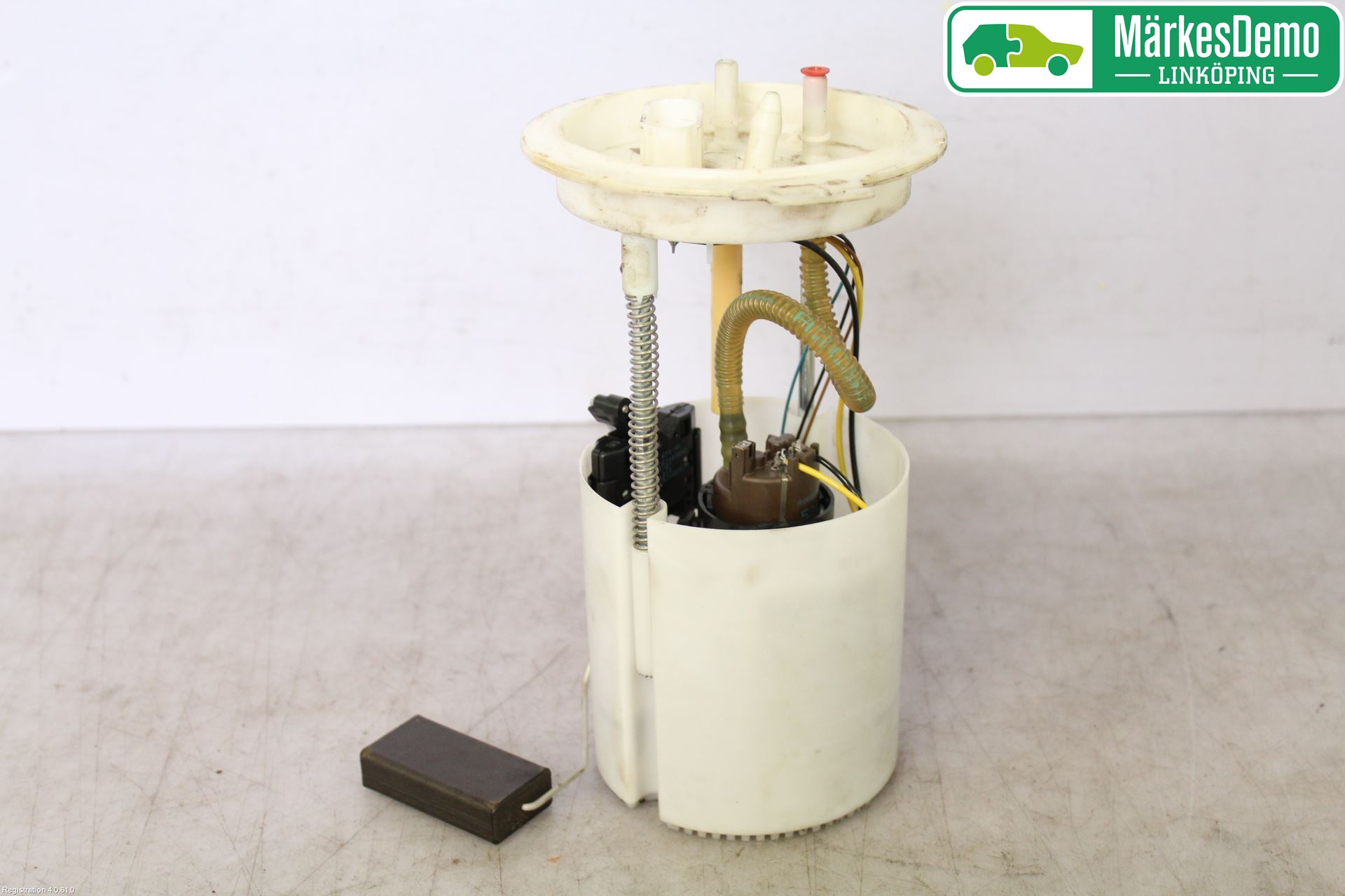 Volkswagen VW GOLF V 04-09 Drivstoffpumpe Fødepumpe El