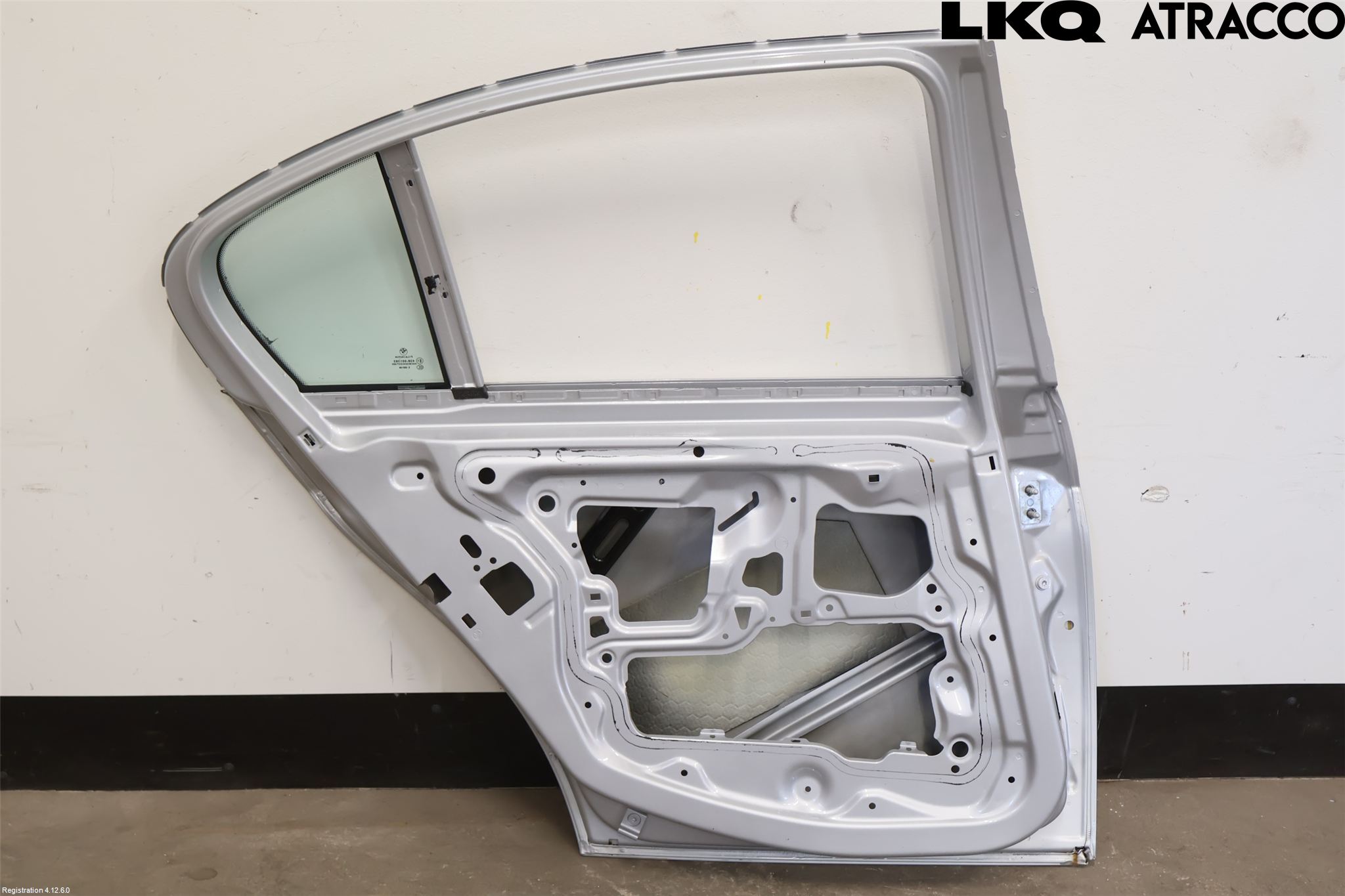 BMW 3 E90/91 SED/TOU 05-12 Dør 4D Bak Venstre