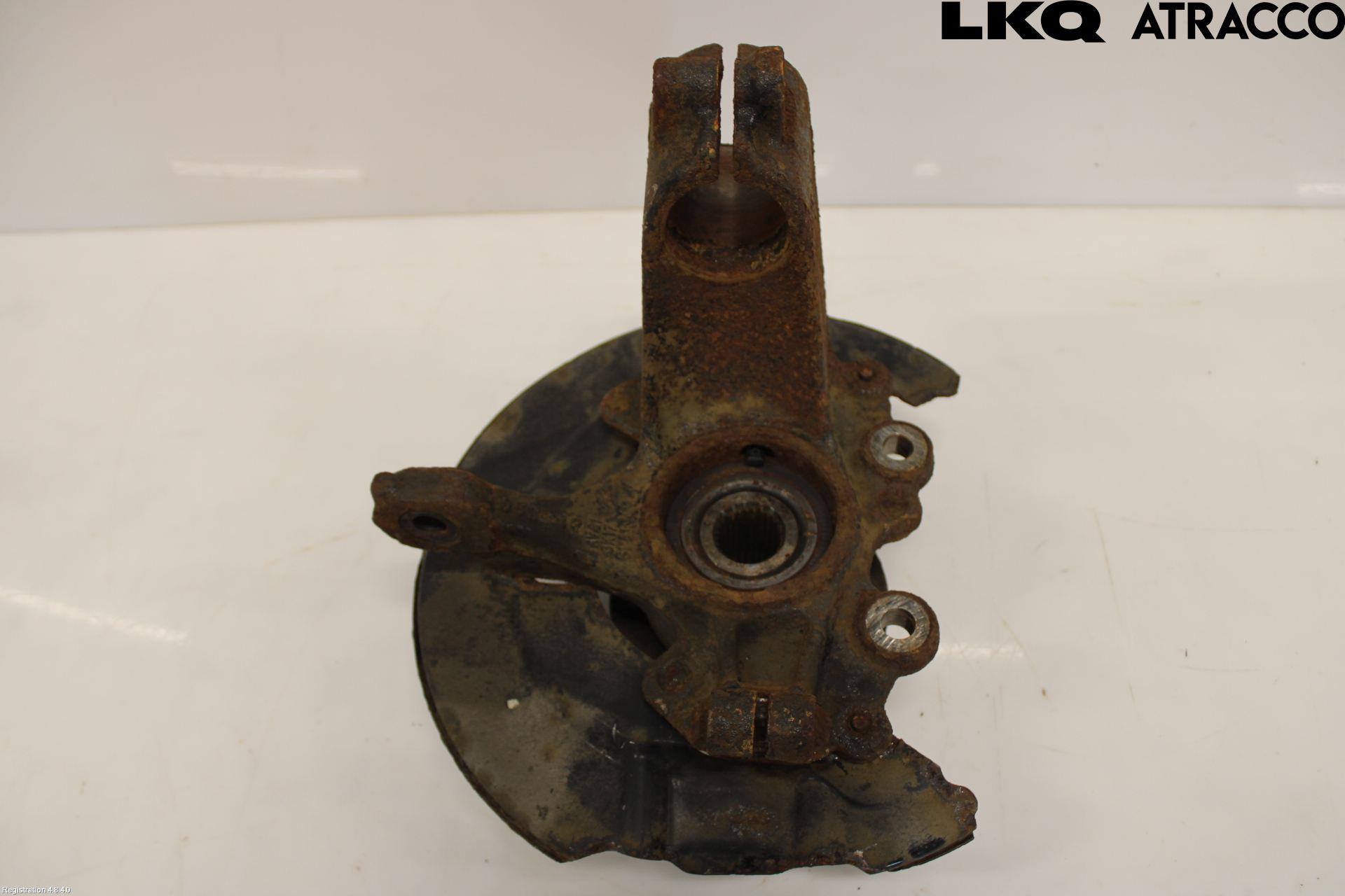 Ford FOCUS 11-14 Spindel Vf