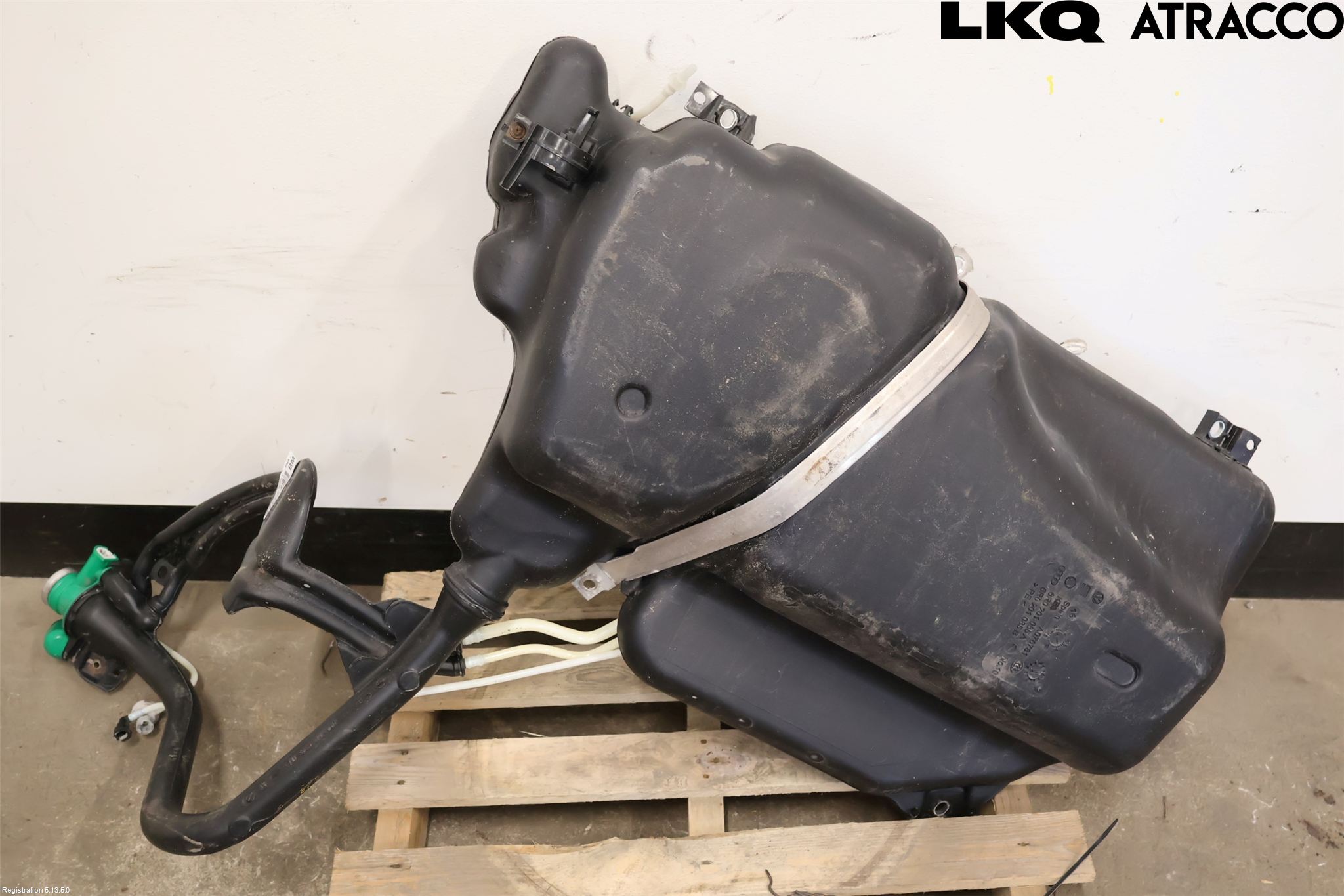 Volkswagen VW POLO 10-17 Drivstofftank