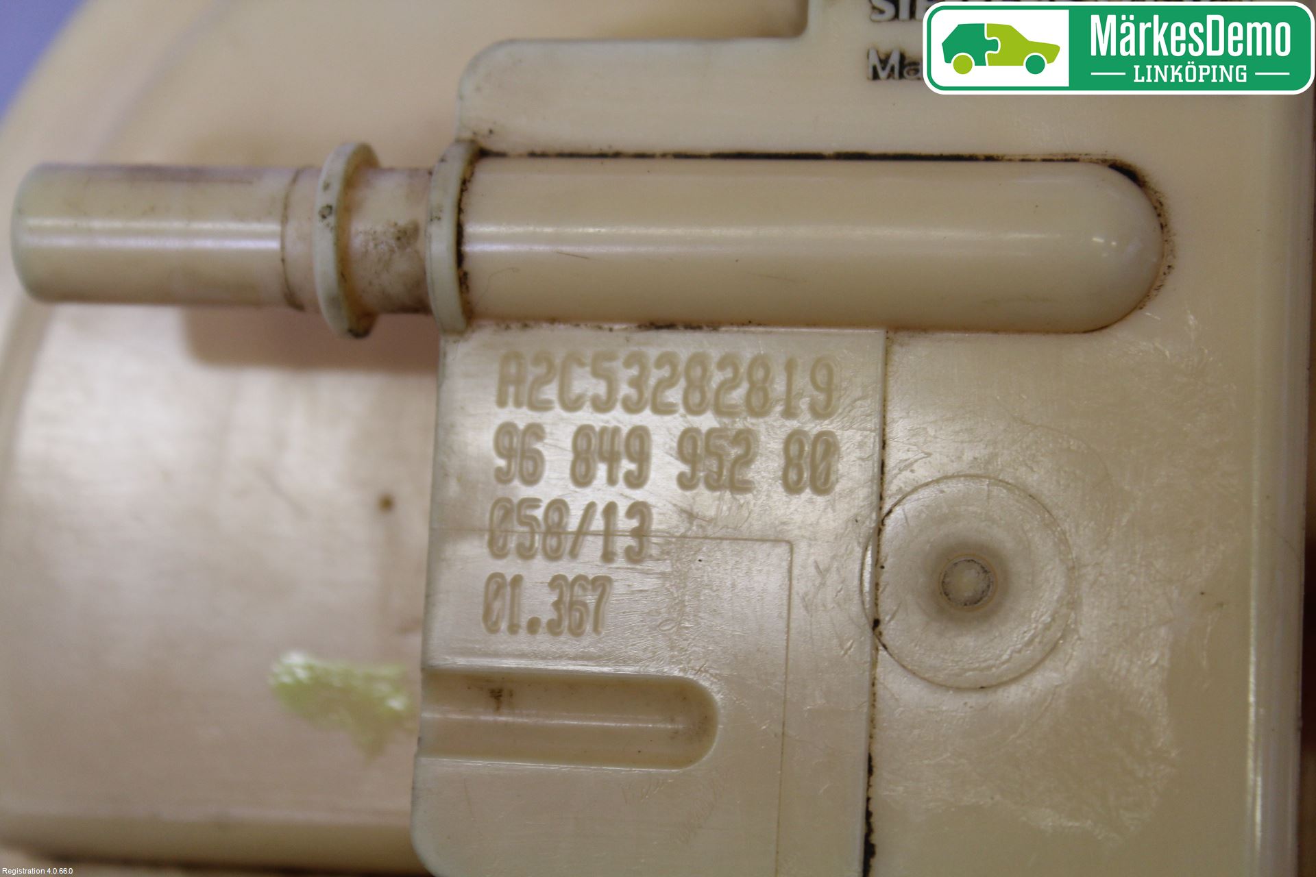 Peugeot PARTNER 08-15 Giver Drivstofftank