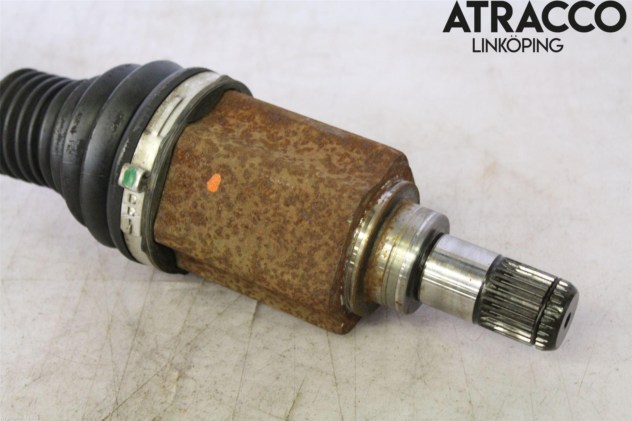 BMW 3 F30/F31/F80 12-19 Drivaksel Foran Kompl Venstre