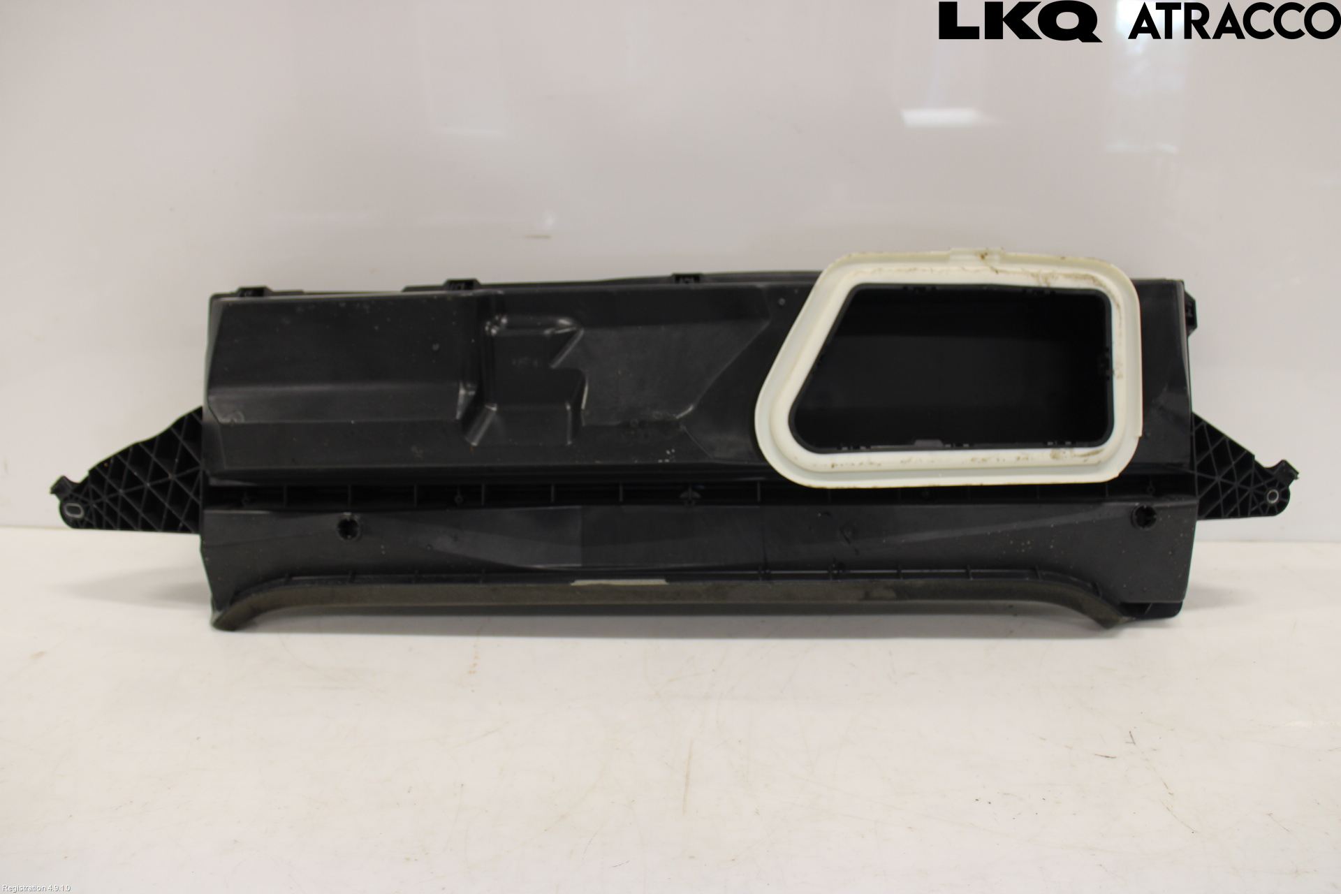 Tesla MODEL Y 21- Luftstyring Front