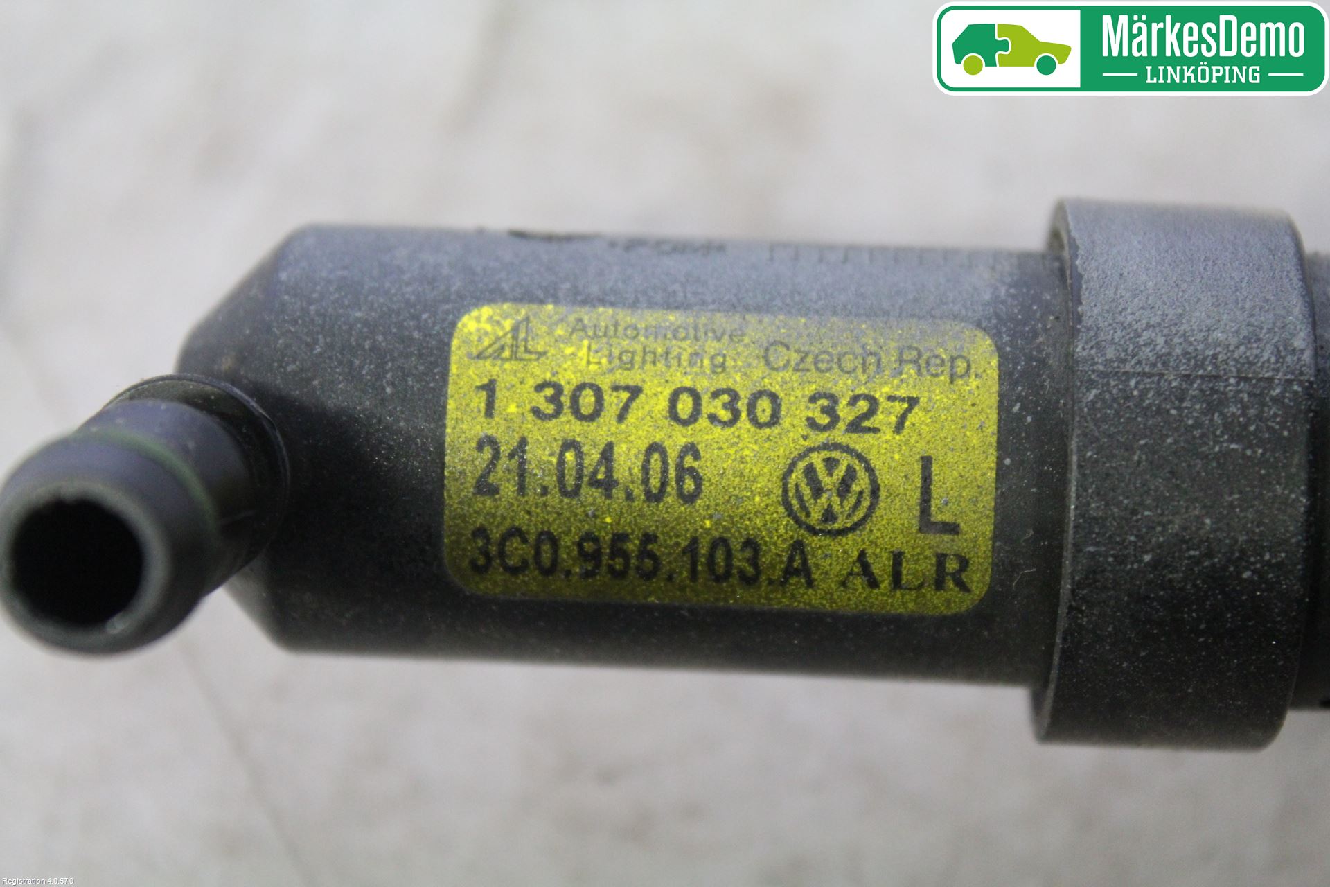Volkswagen VW PASSAT 05-11 Spylerdyse Frontlykter