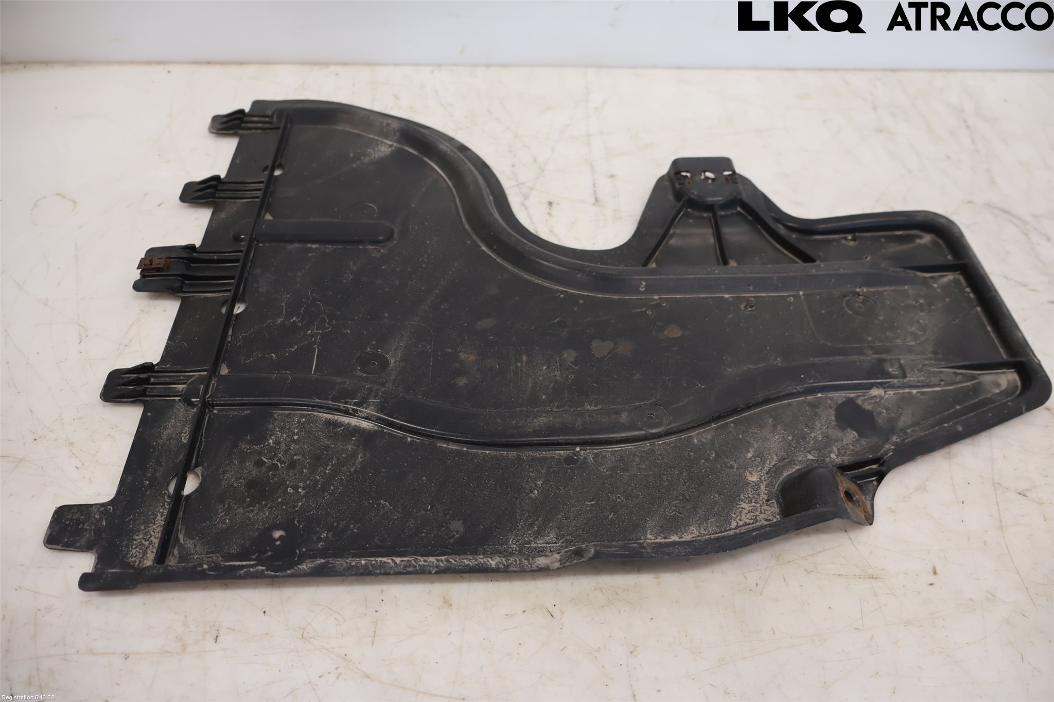 Volkswagen VW GOLF / E-GOLF VIII 20- Bunnplate U Motor-Gear-Dørk