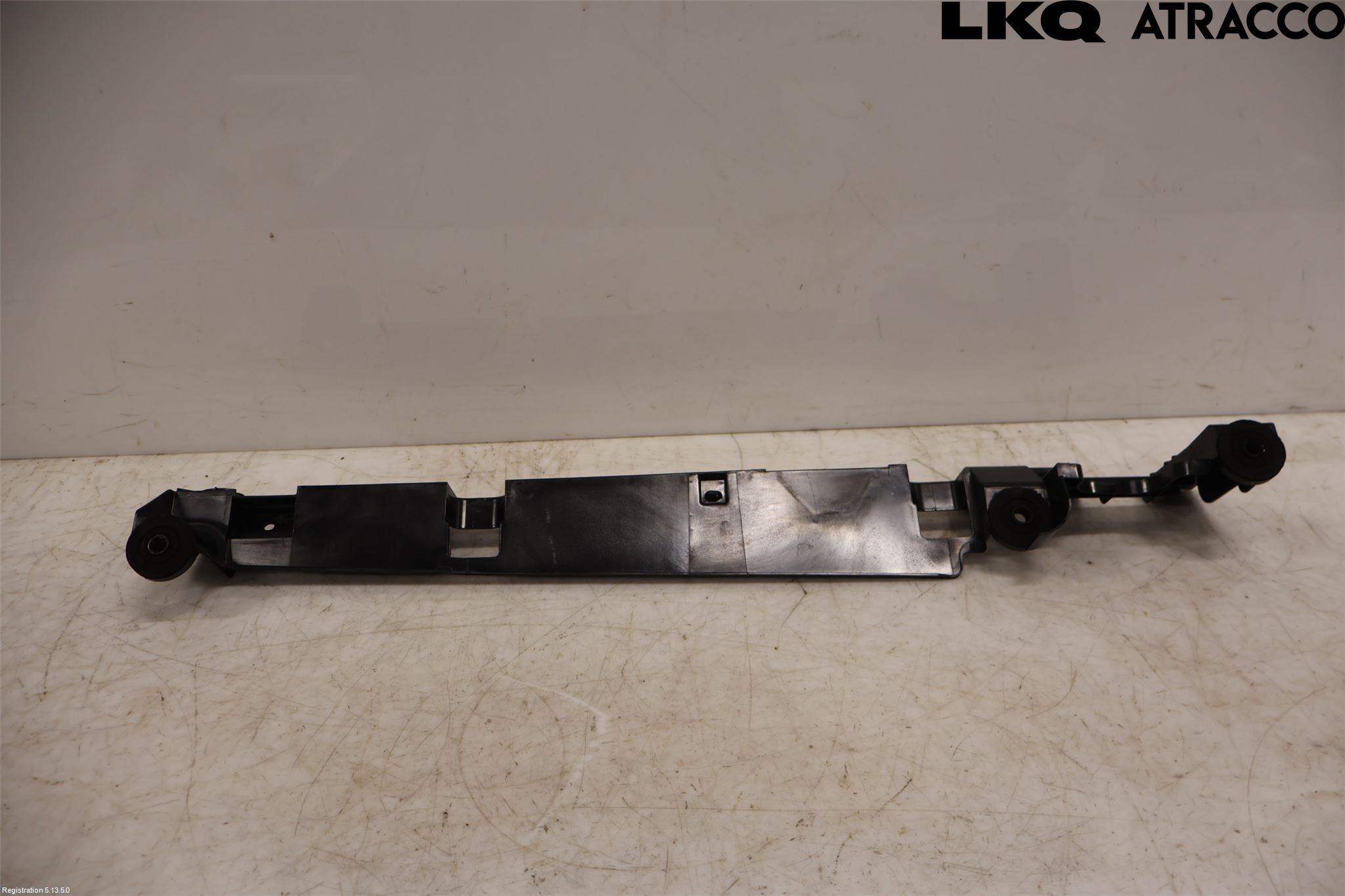 Nissan QASHQAI 17-21 Radiator Feste - Ramme - Bjelk