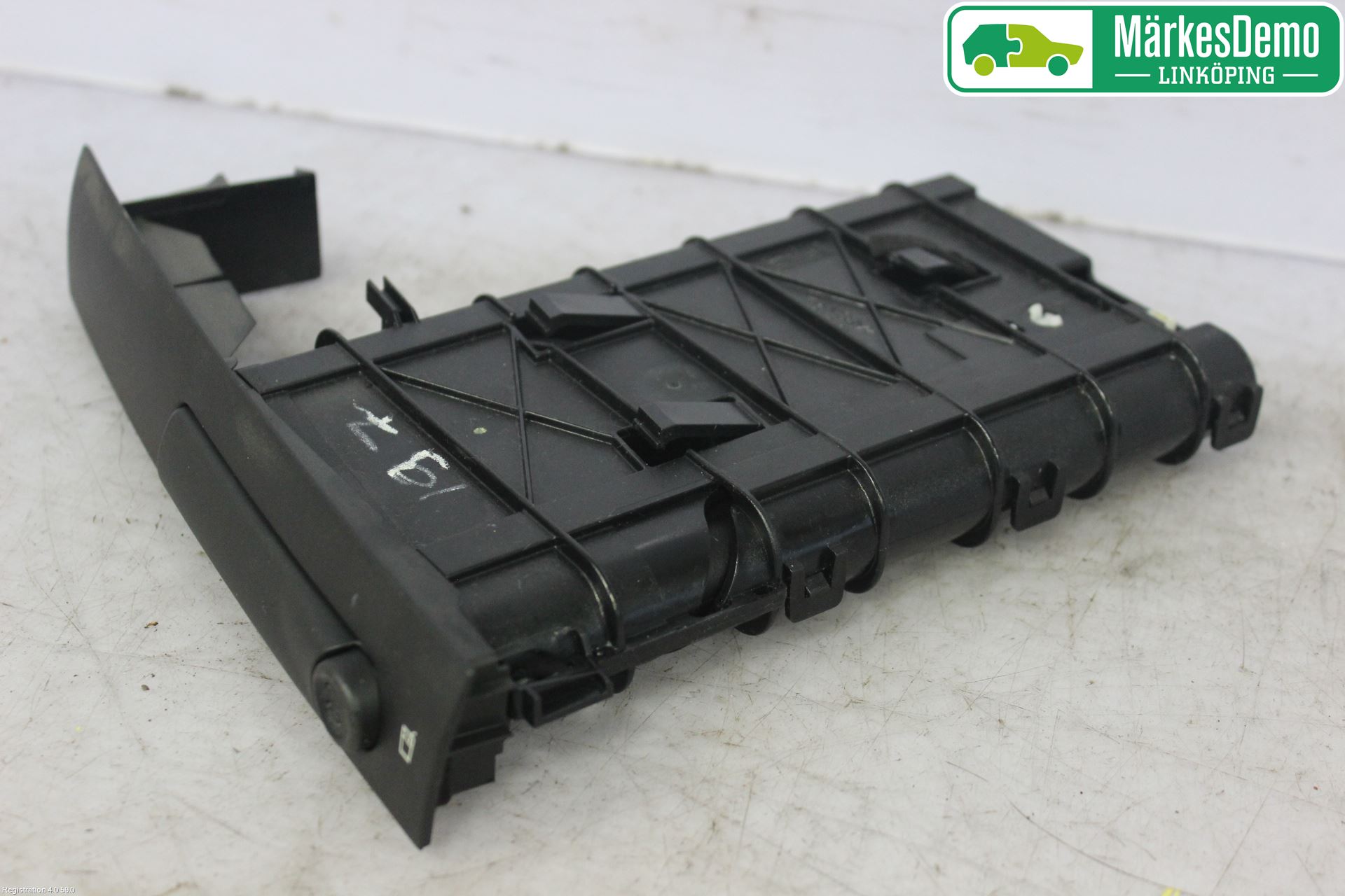 Saab 9-3 VER2/VER3 08-15 Innr Koppholder