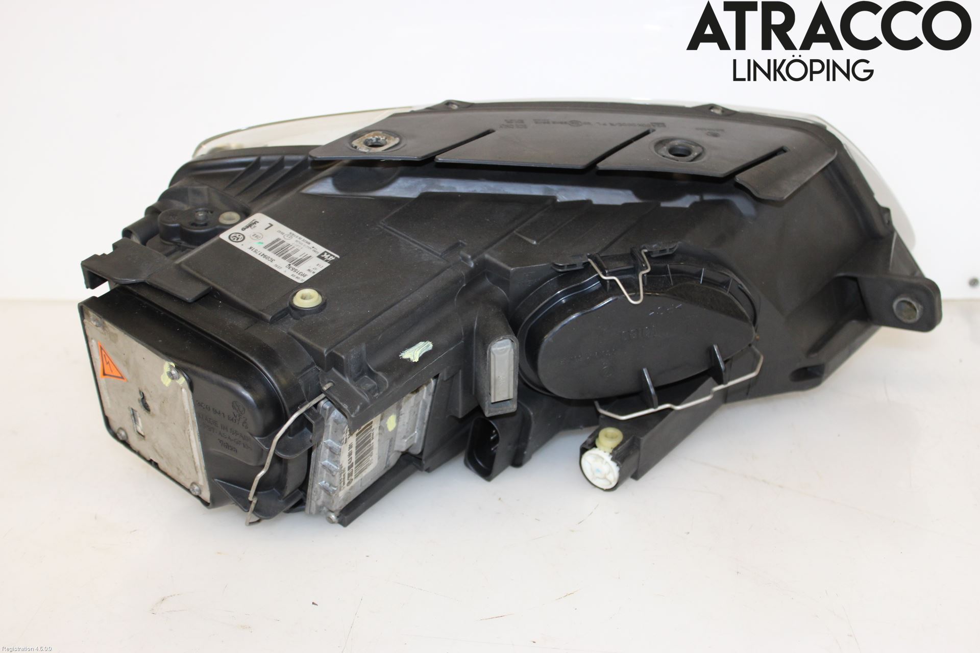 Volkswagen VW PASSAT 05-11 Frontlykt Venstre
