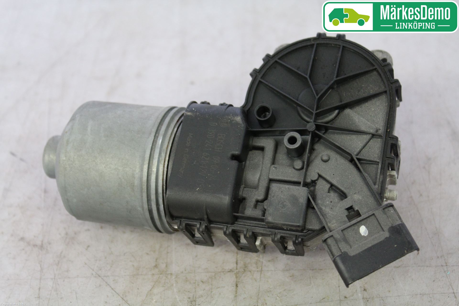 Peugeot PARTNER 08-15 Viskermotor Frontrute