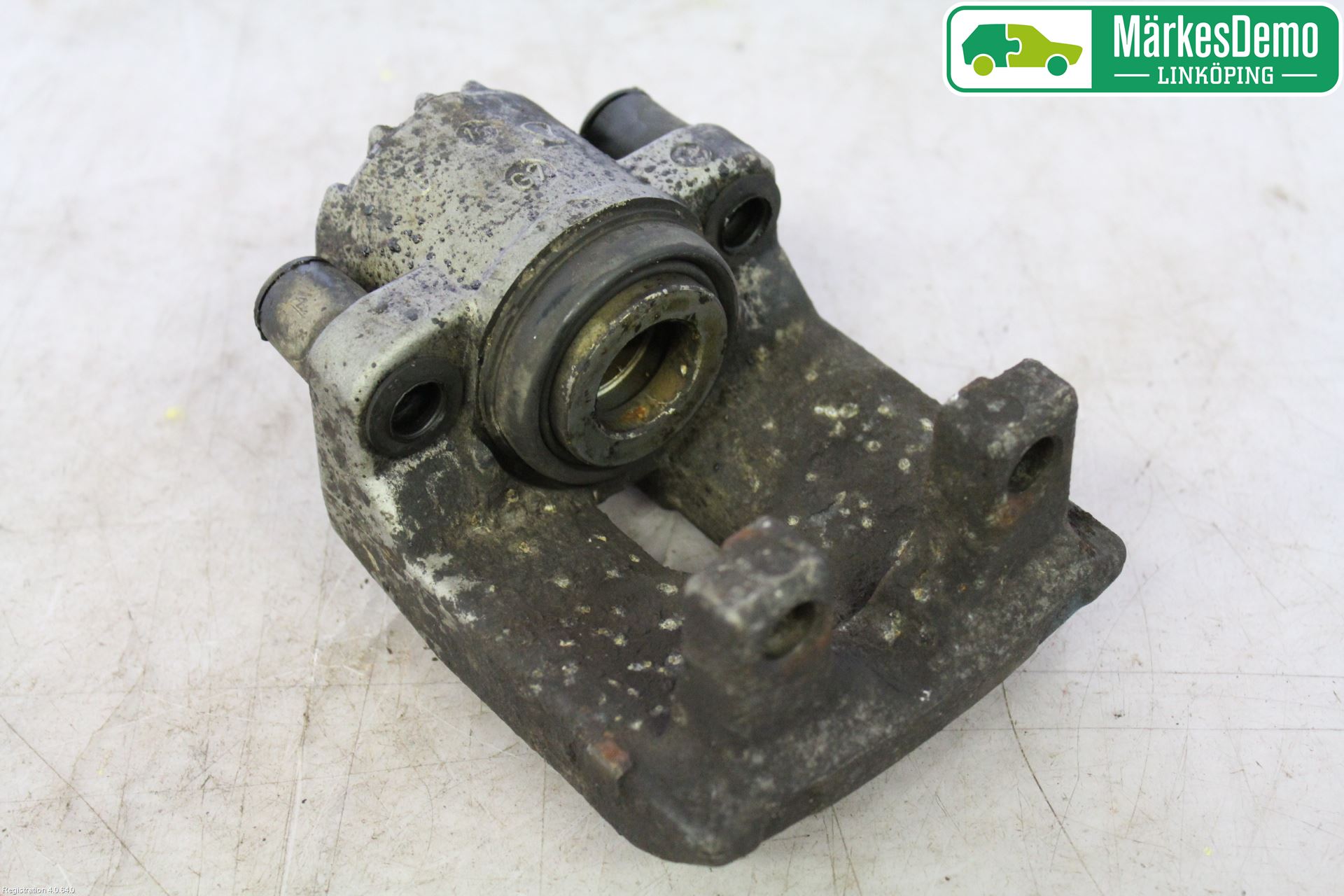 BMW 5 E60/61 Sed/Tou 02-10 Bremsecaliper Bak Høyre